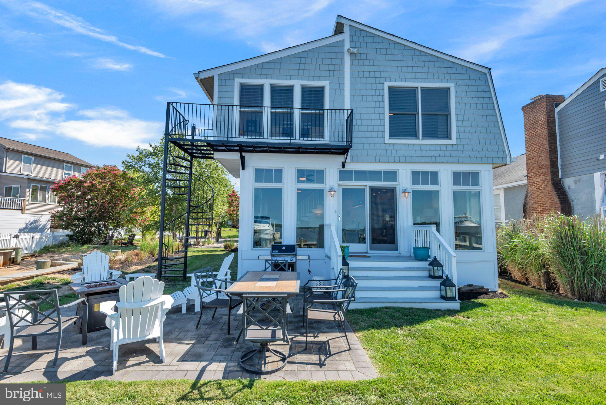 SHORE ACRES - Residential
