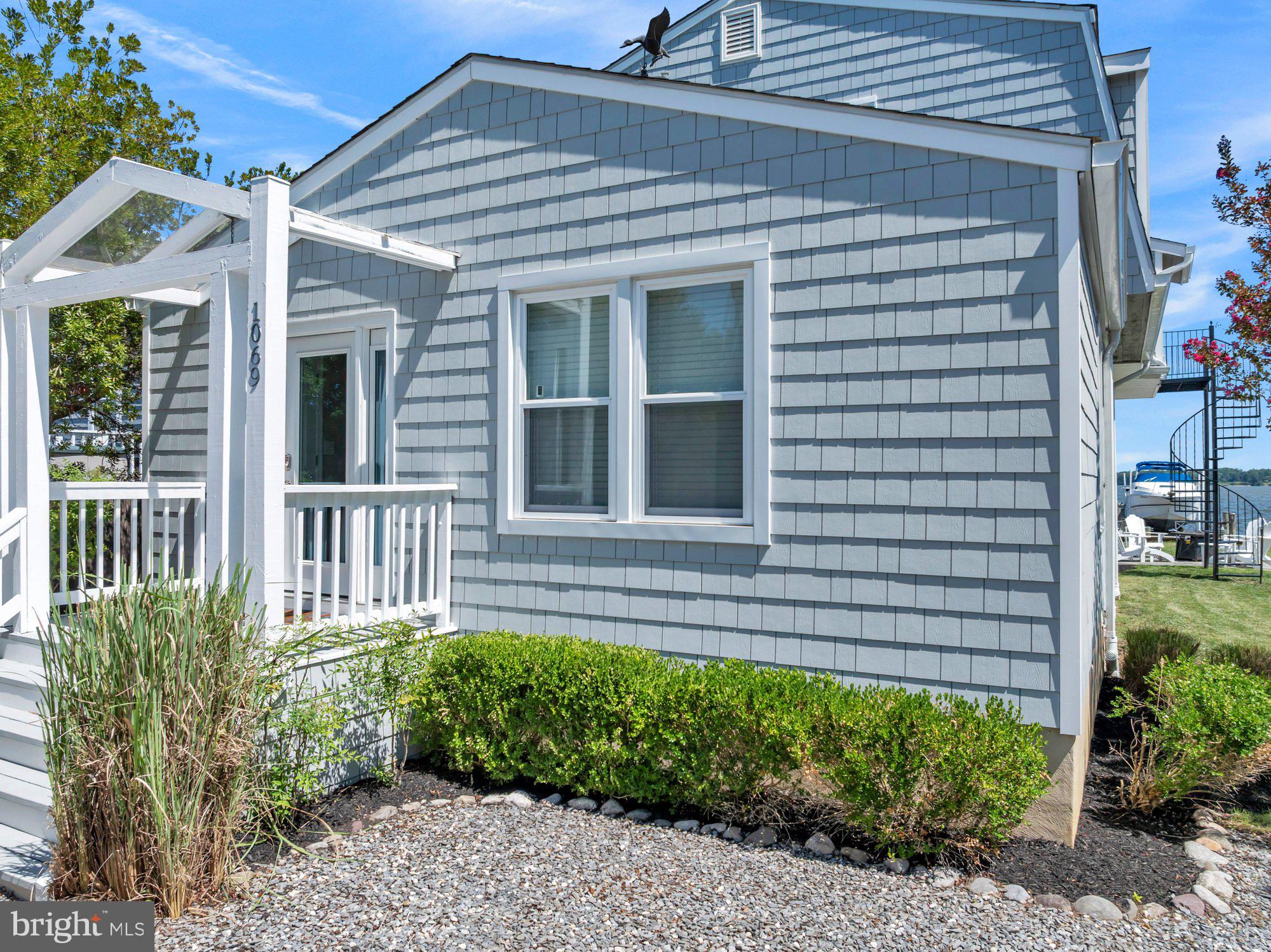 SHORE ACRES - Residential