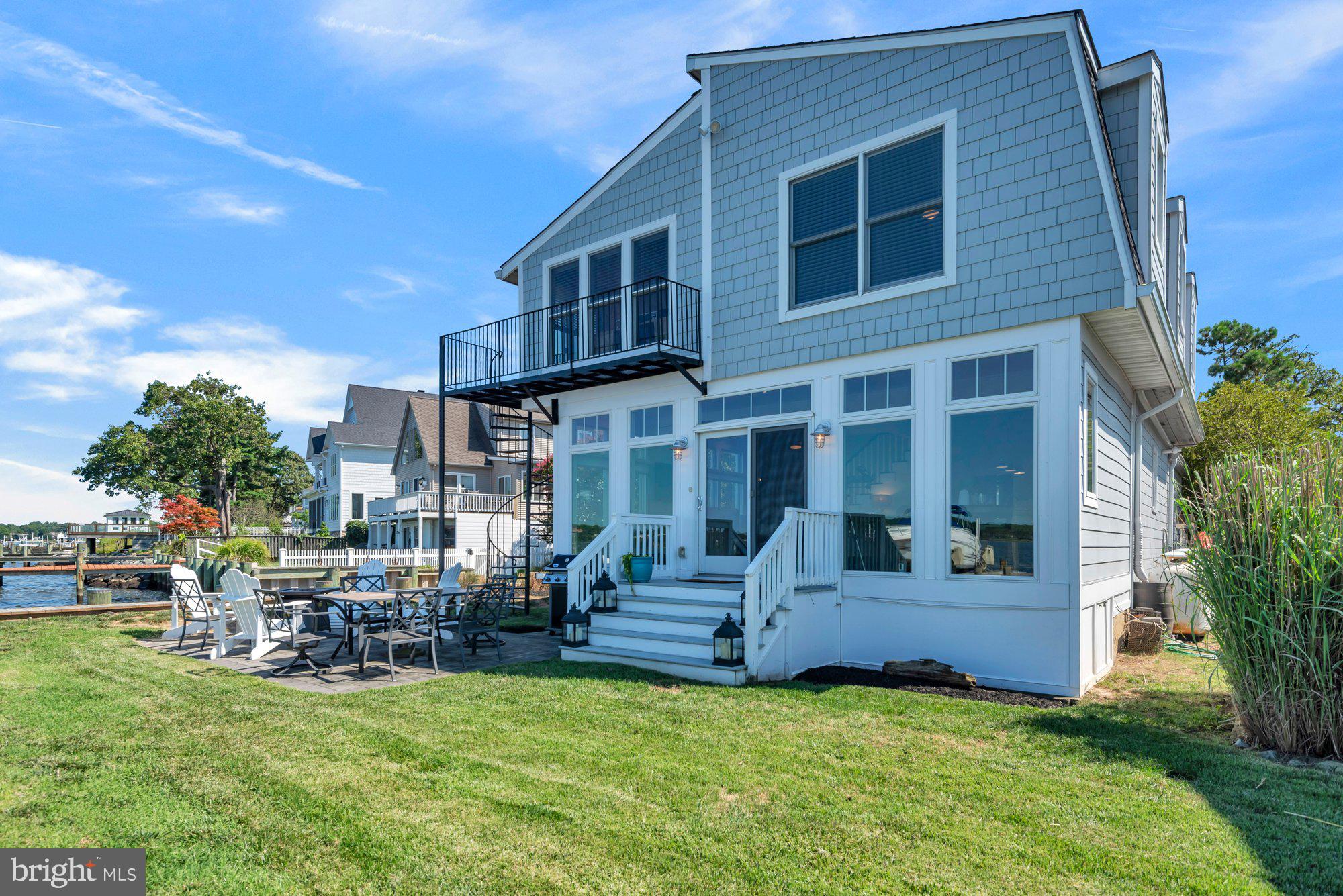 SHORE ACRES - Residential