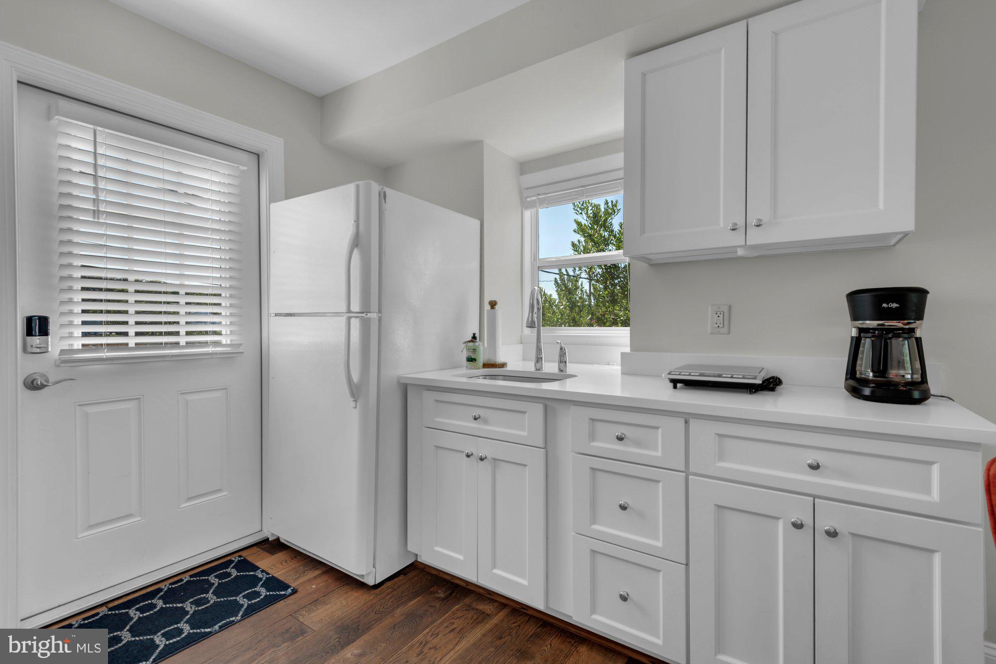 SHORE ACRES - Residential