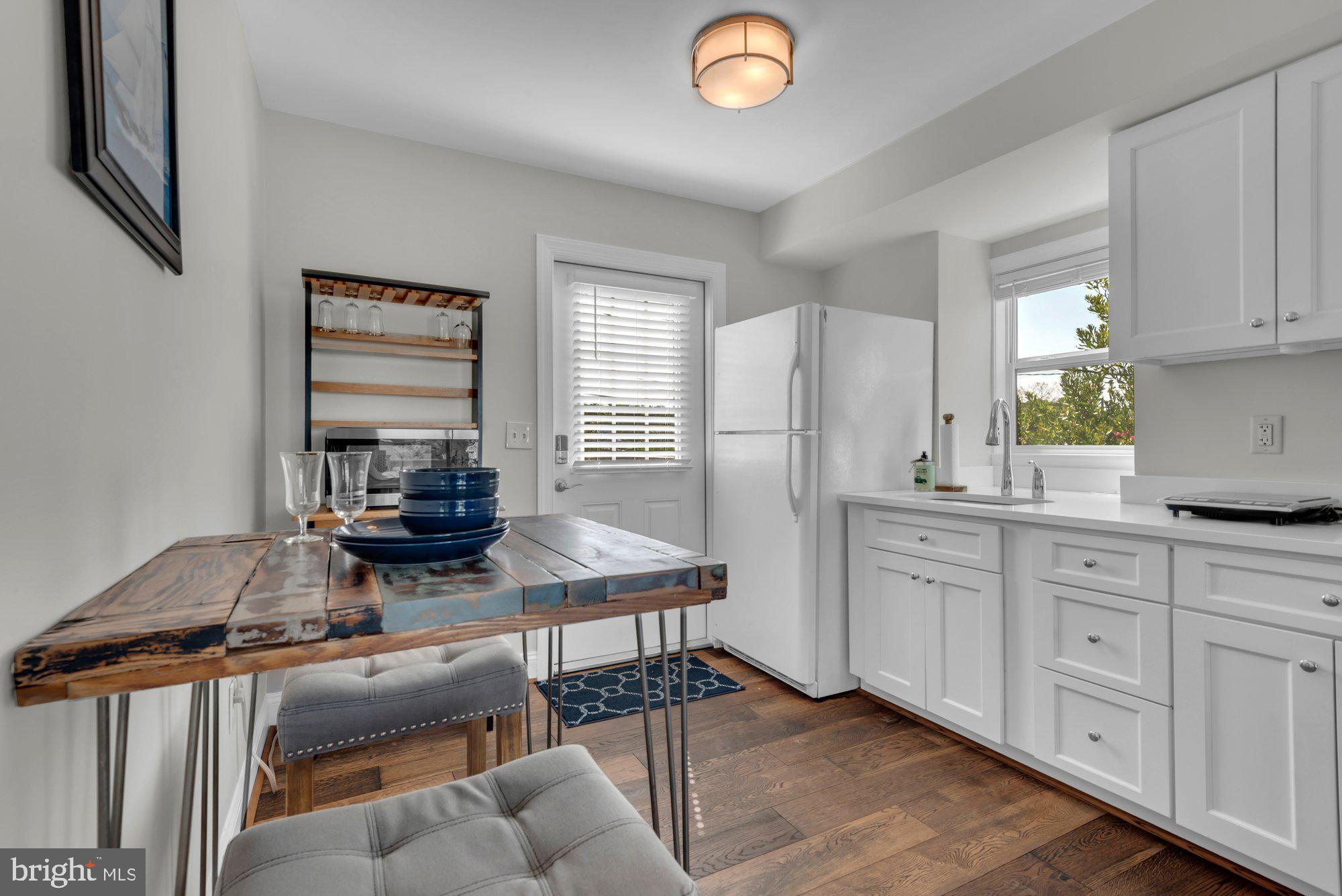 SHORE ACRES - Residential