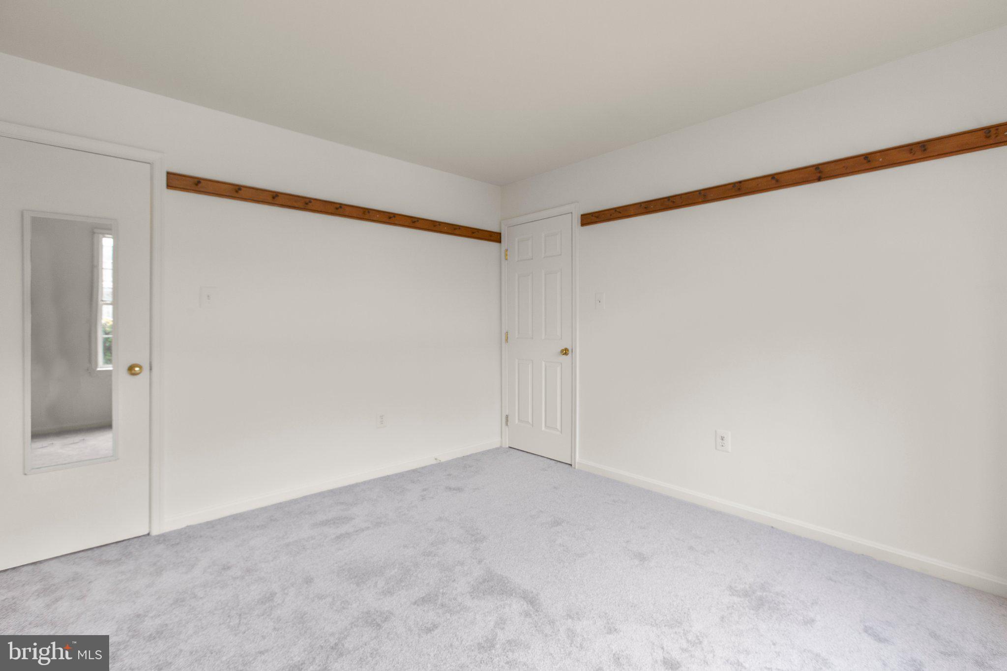 SUNNINGDALE MEADOWS - Residential
