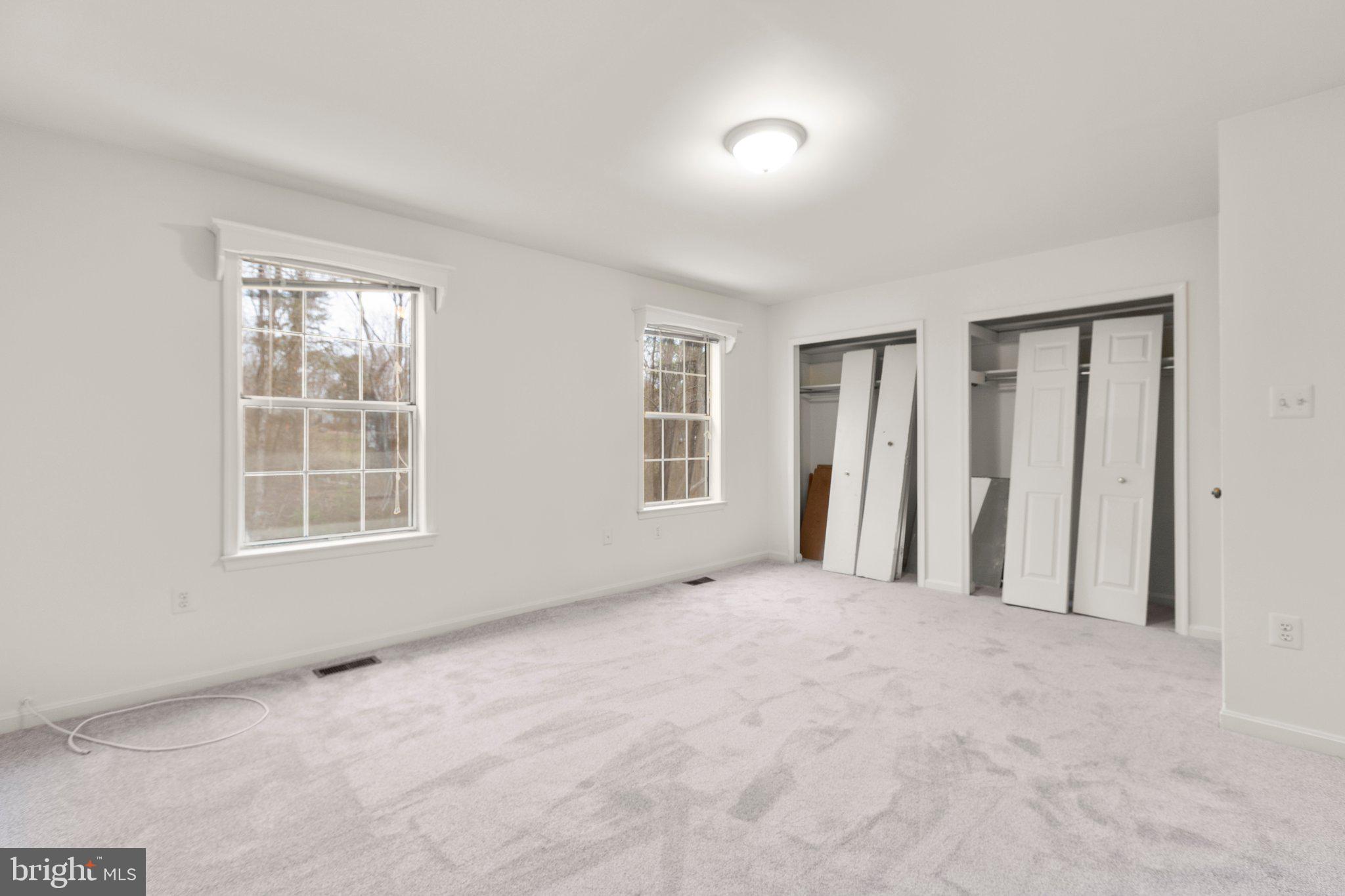 SUNNINGDALE MEADOWS - Residential