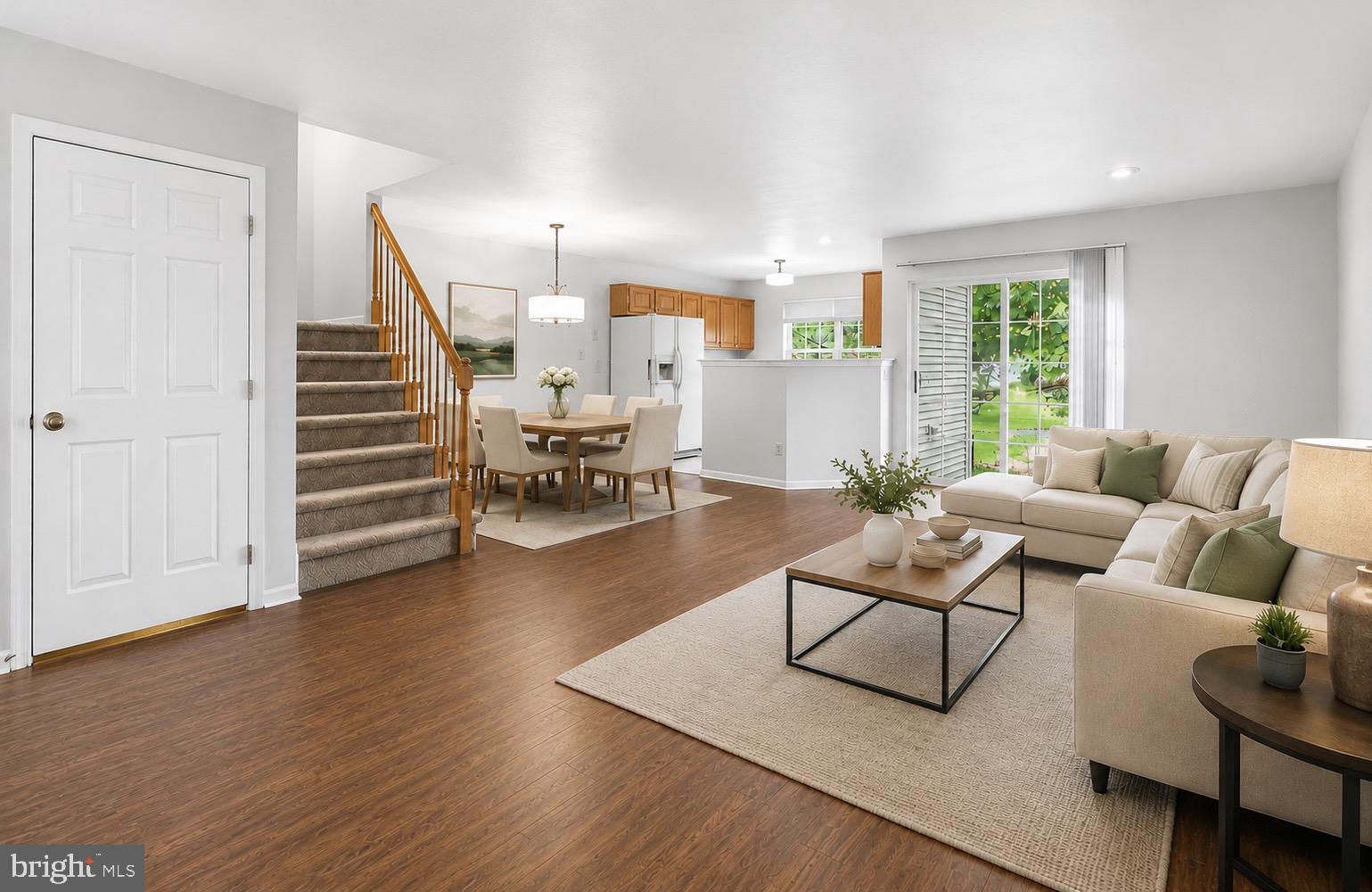 ROSECLIFF MANOR - Residential