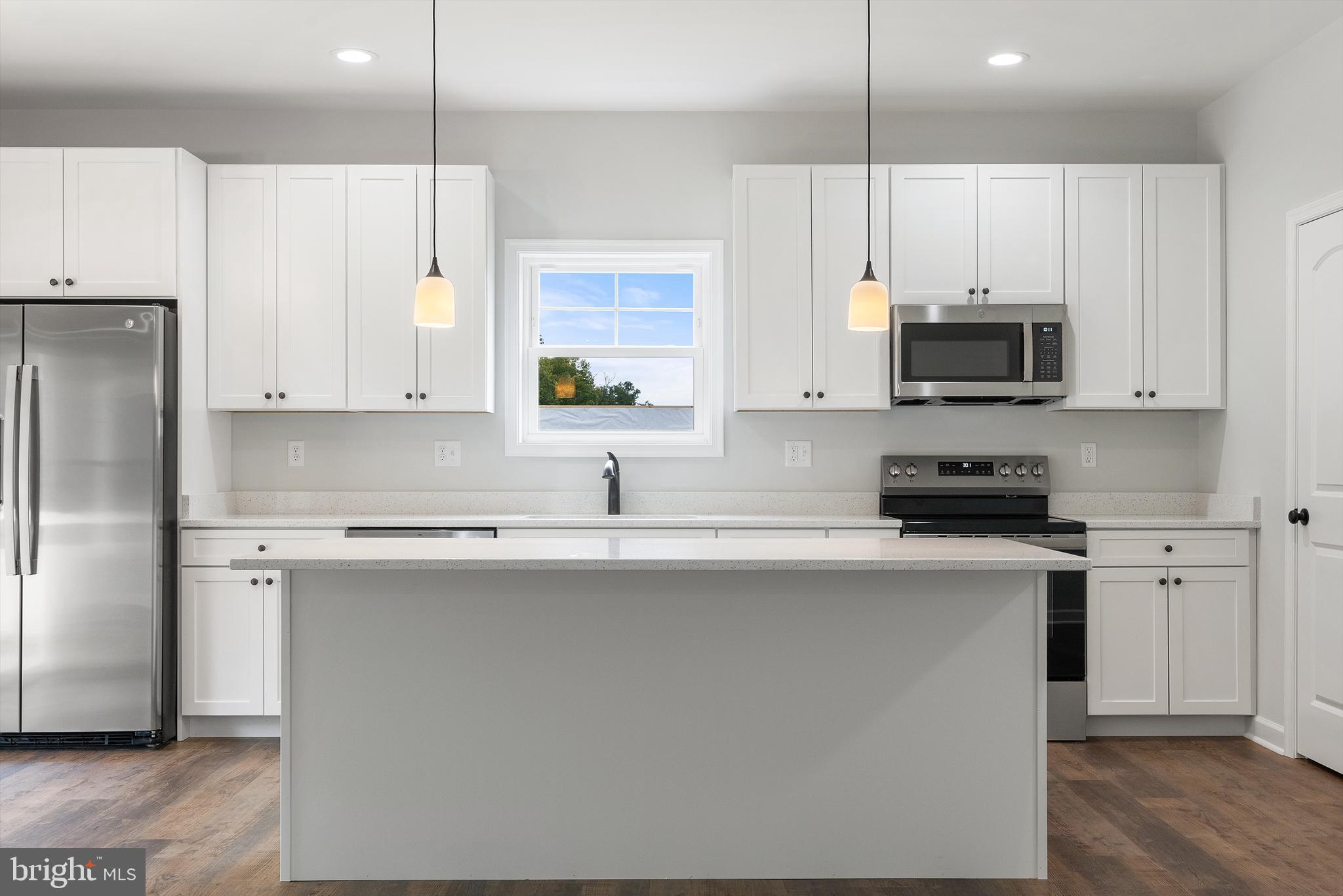 CAREFREE ACRES - Residential
