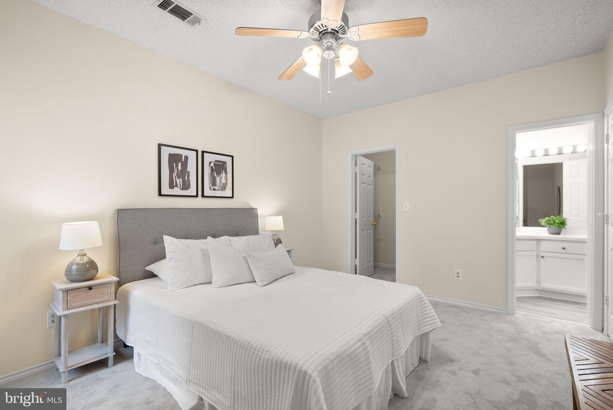 STONECROFT CONDO - Residential