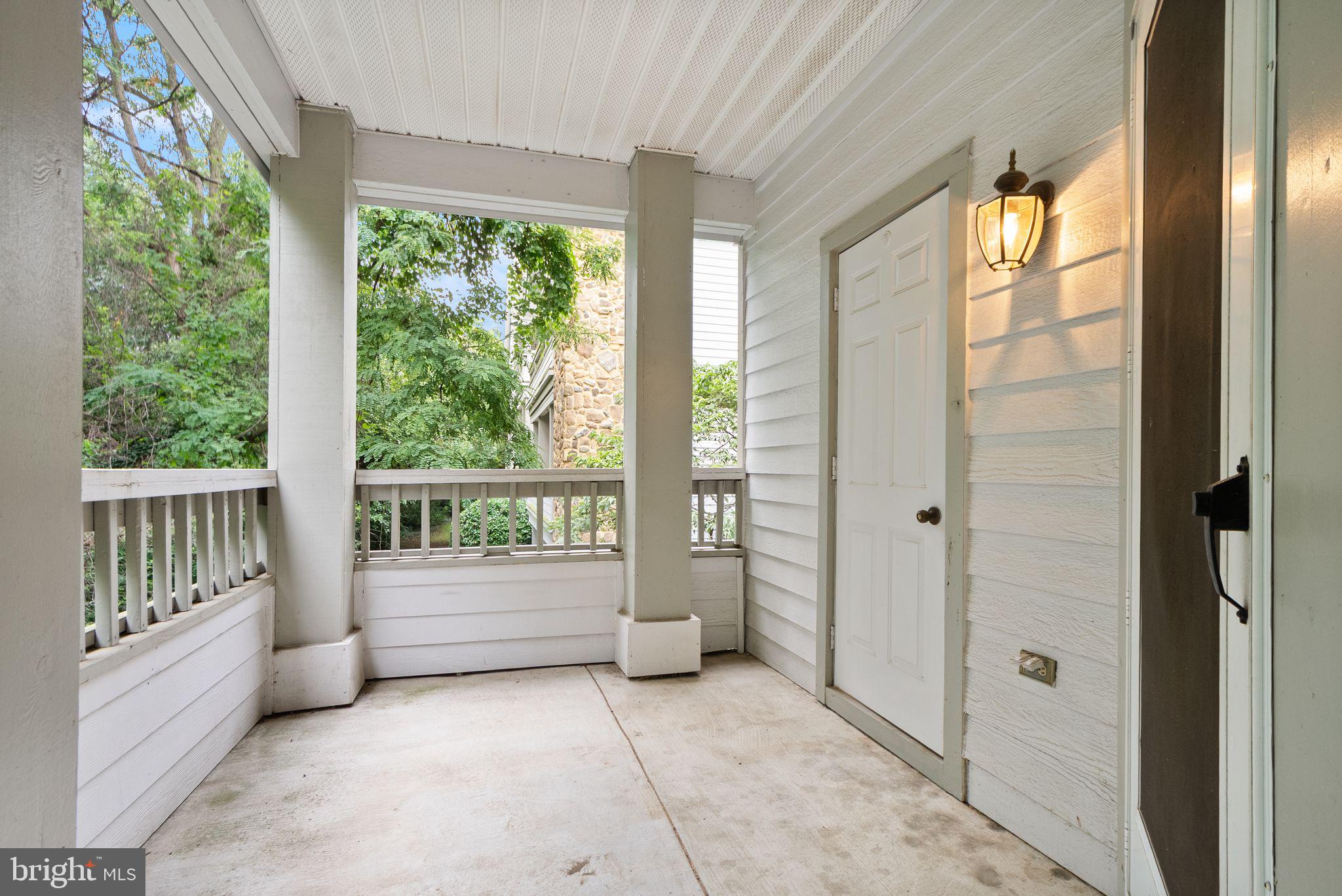 STONECROFT CONDO - Residential