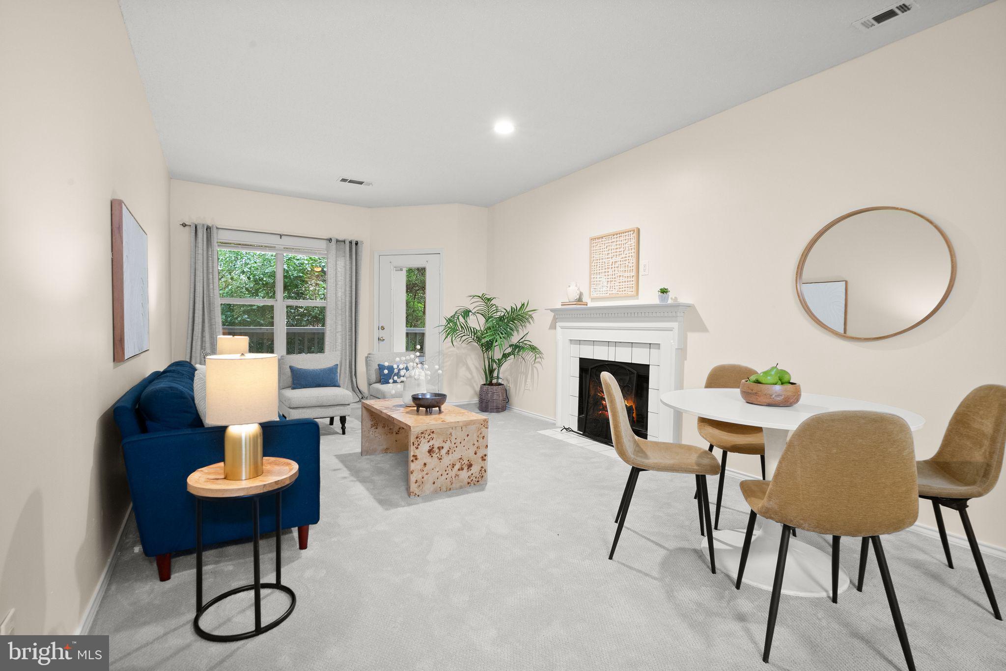 STONECROFT CONDO - Residential