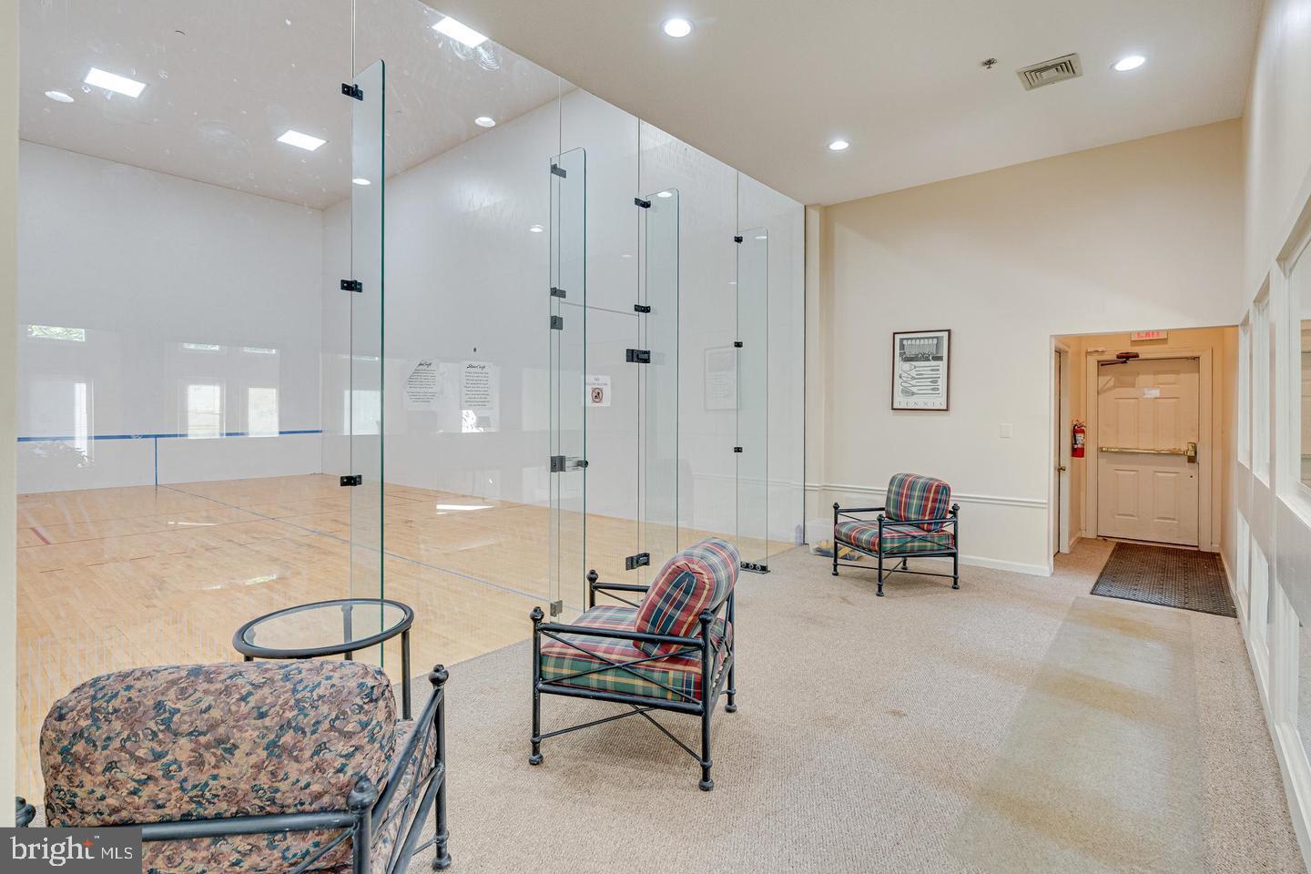 STONECROFT CONDO - Residential