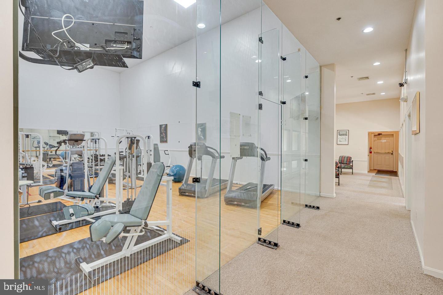 STONECROFT CONDO - Residential