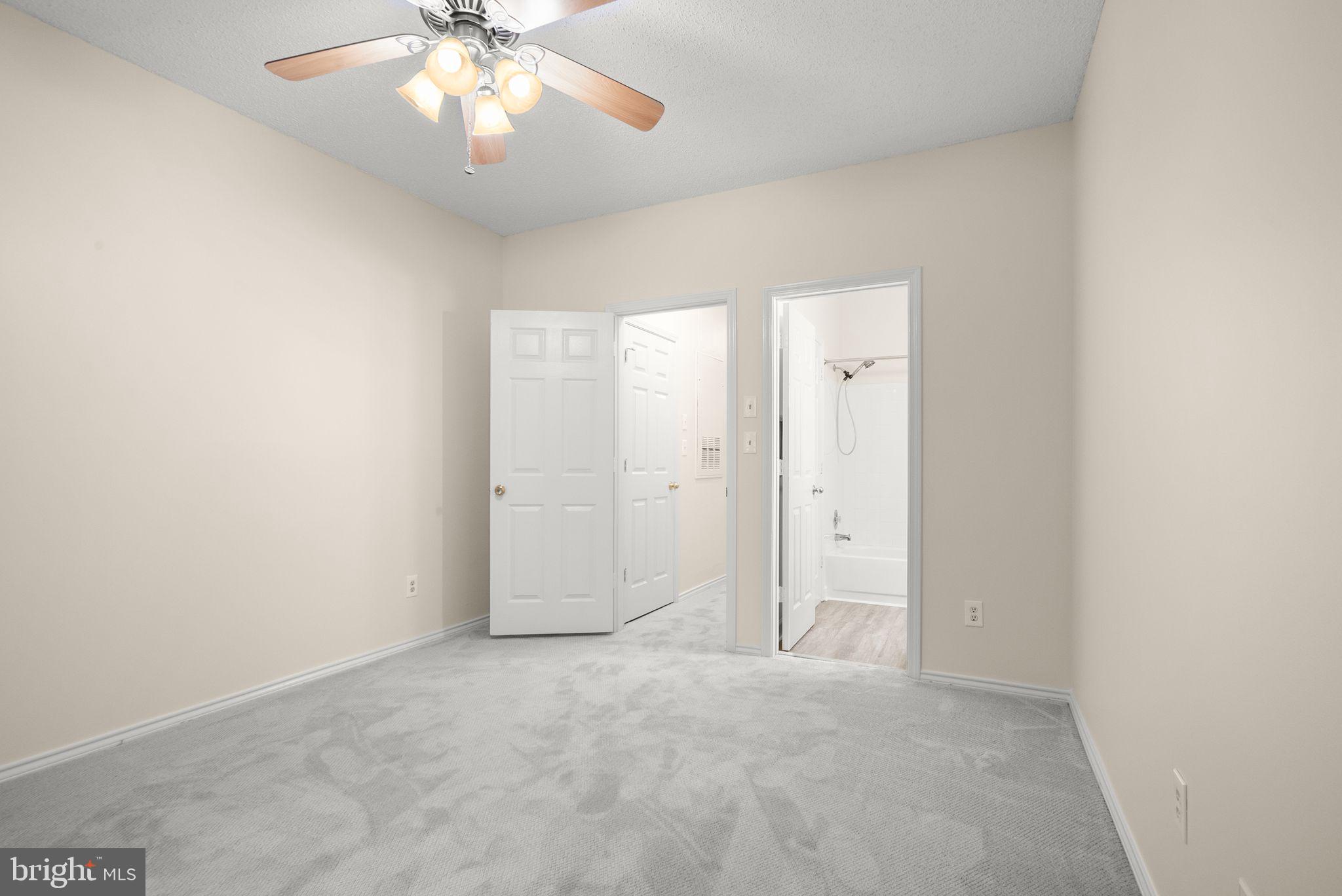 STONECROFT CONDO - Residential