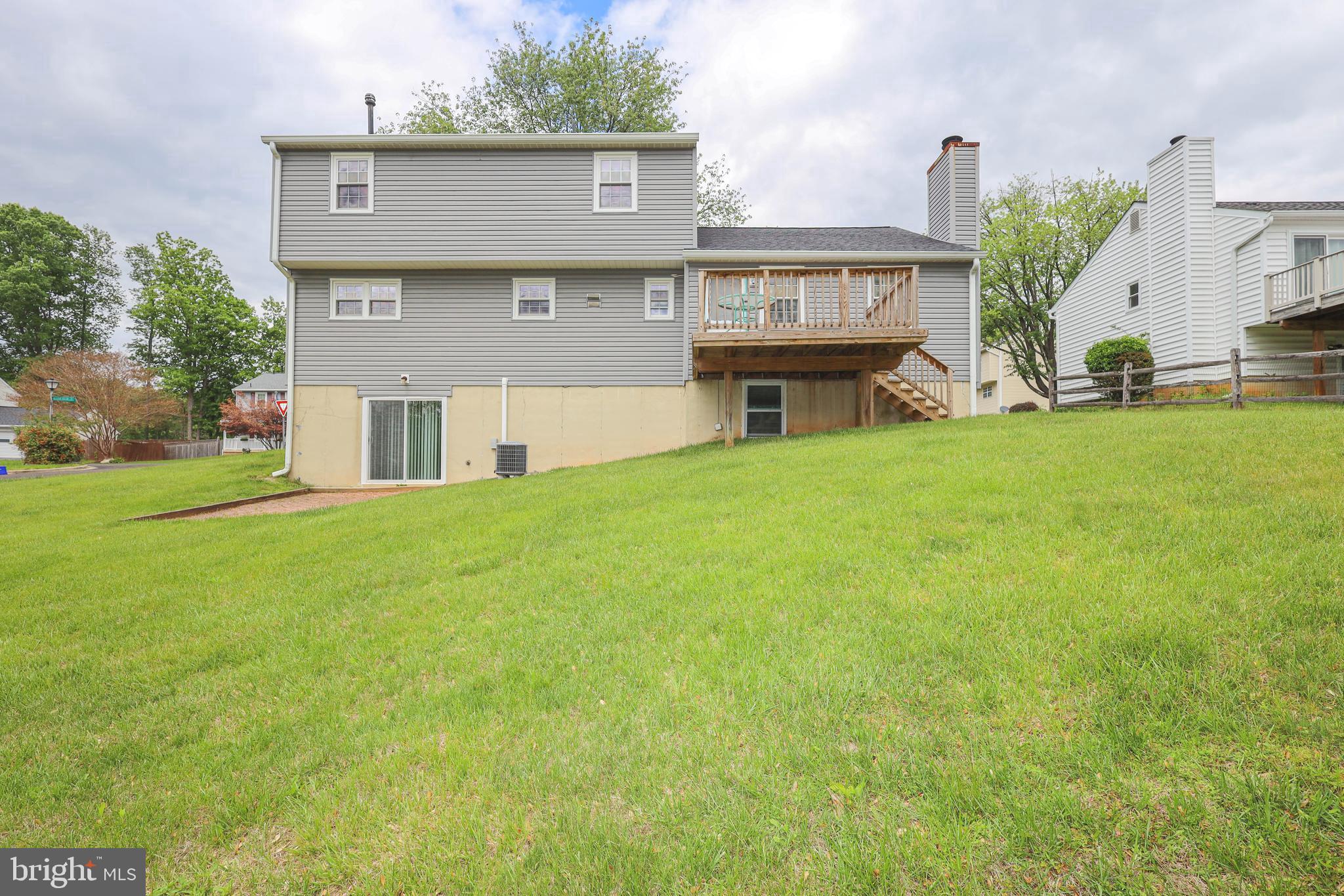 HUNTERS WOODS - Residential Lease