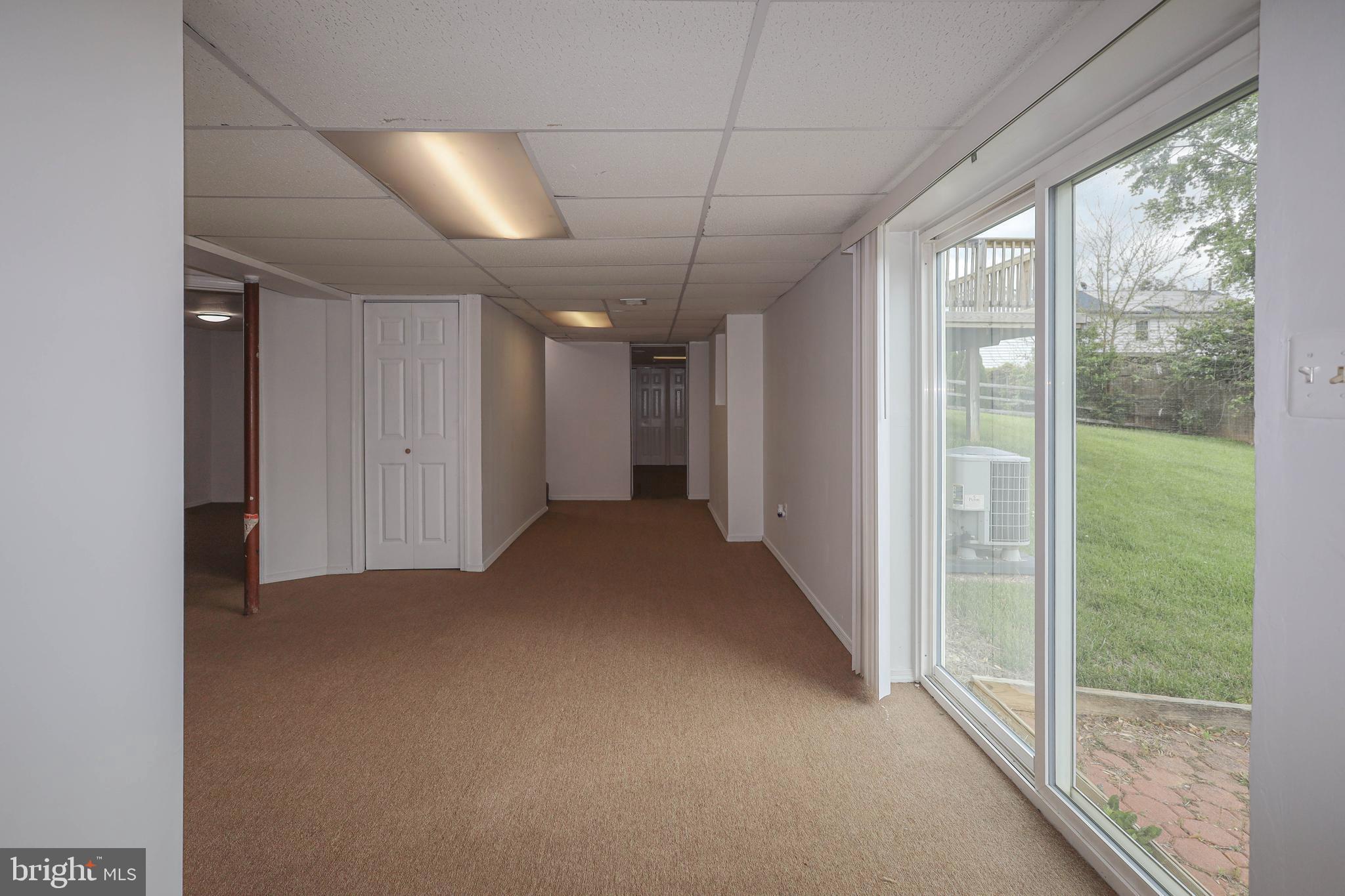 HUNTERS WOODS - Residential Lease