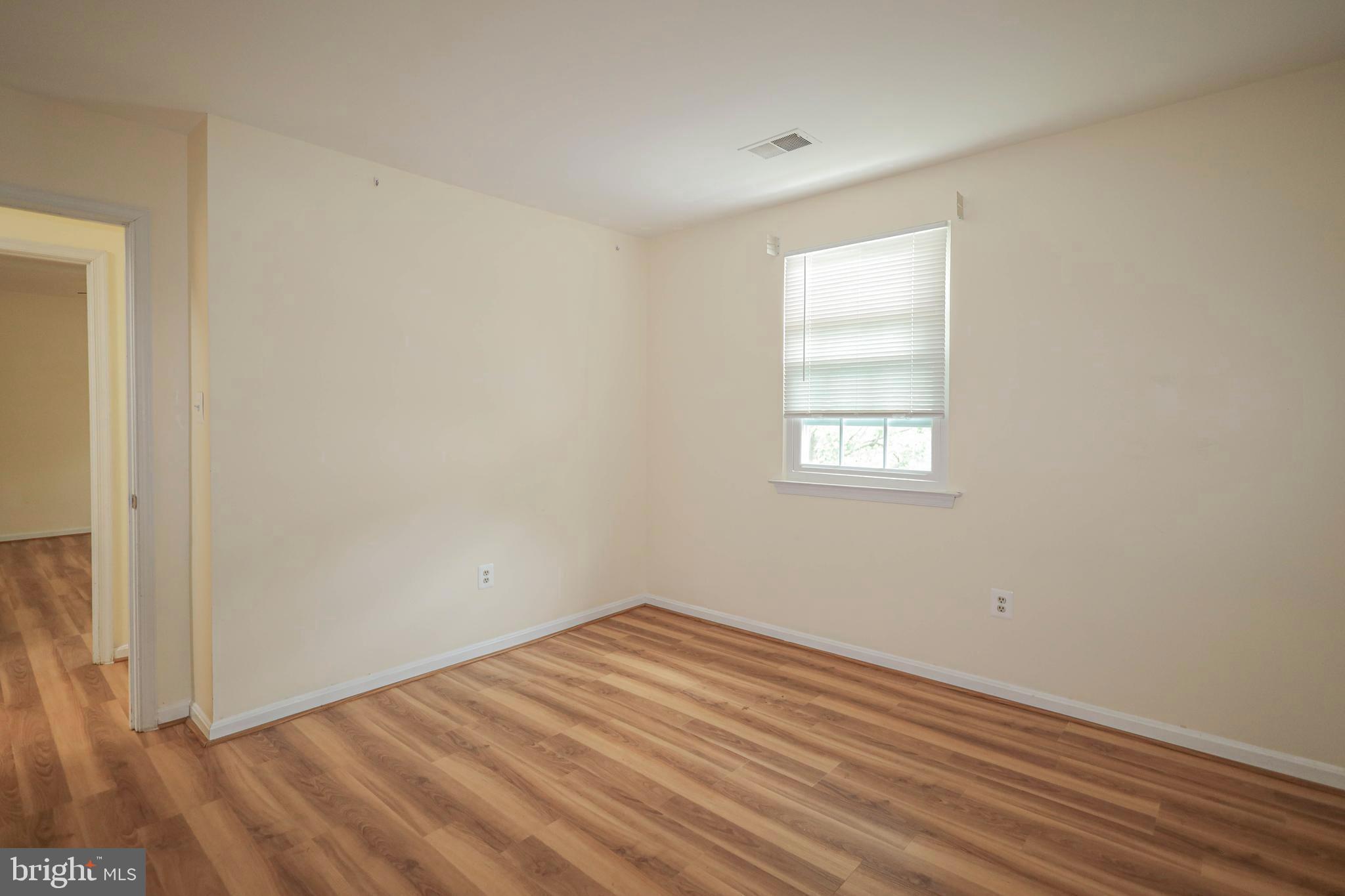 HUNTERS WOODS - Residential Lease