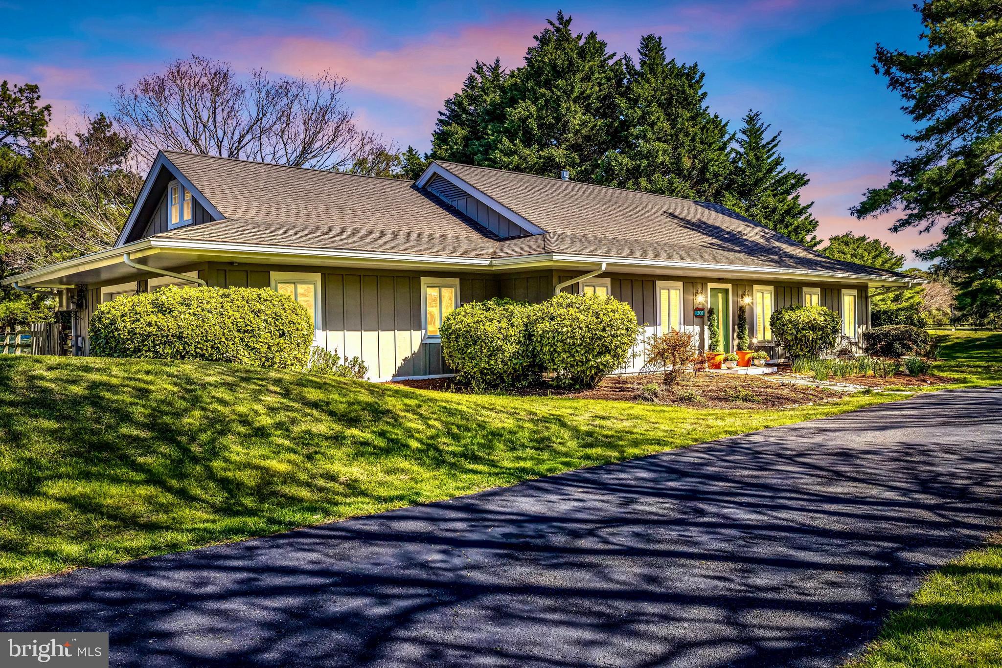 COVE CREEK CLUB - Residential