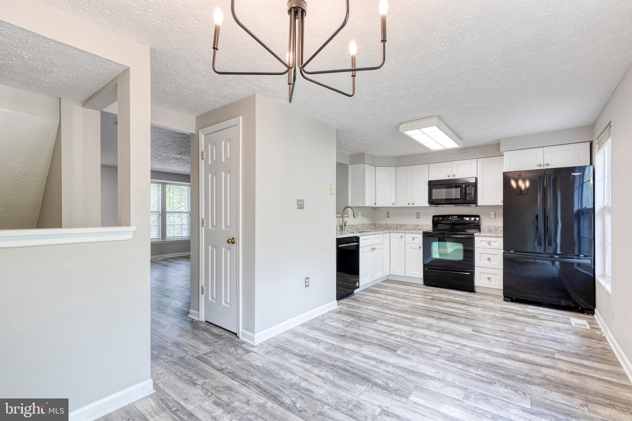 PARKVIEW TRAIL - Residential