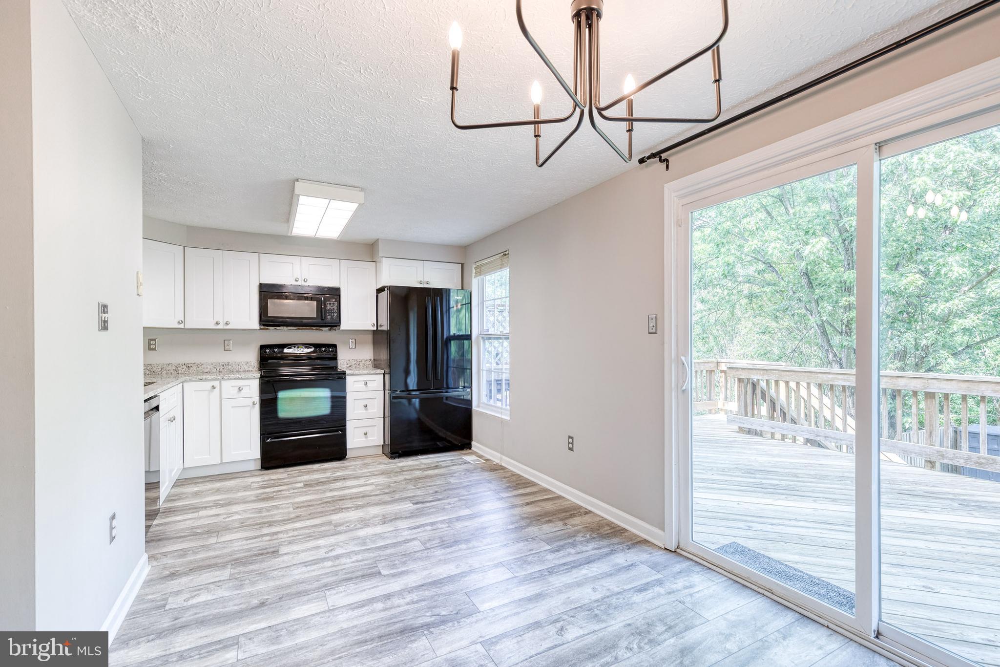 PARKVIEW TRAIL - Residential