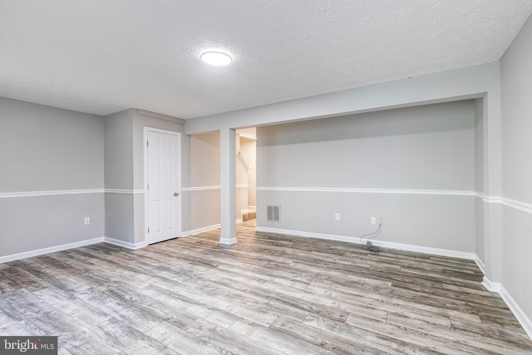 PARKVIEW TRAIL - Residential