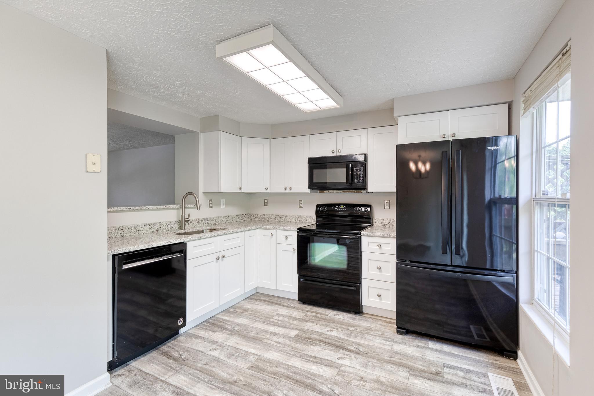 PARKVIEW TRAIL - Residential