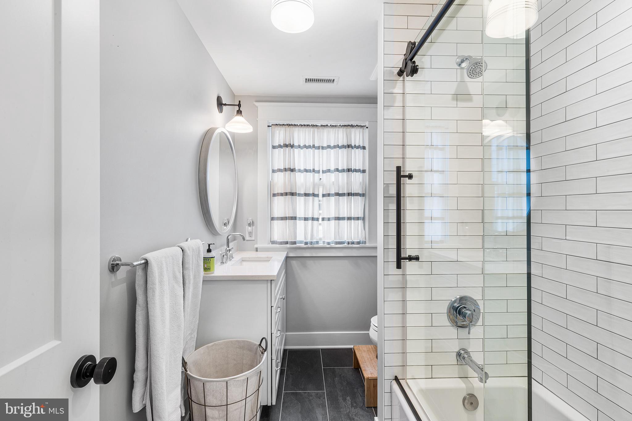 NARBERTH - Residential