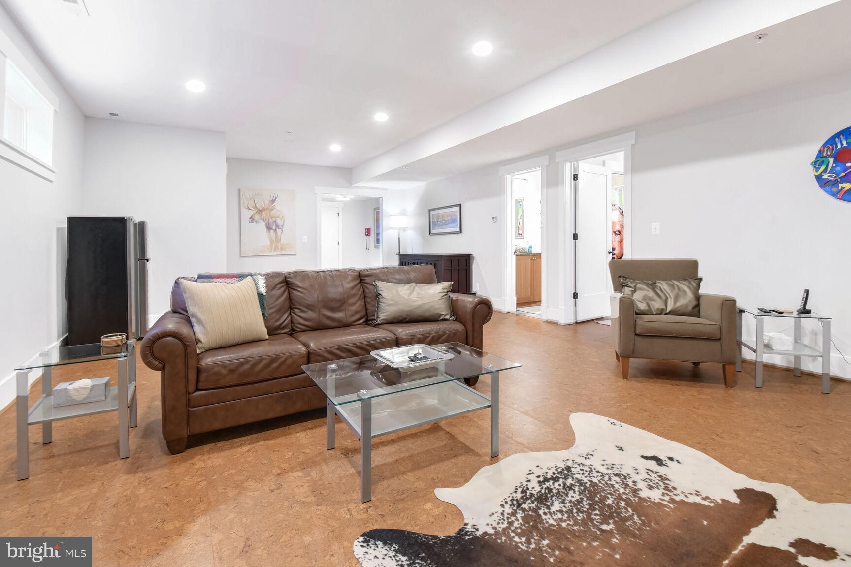 CHEVY CHASE TERRACE - Residential
