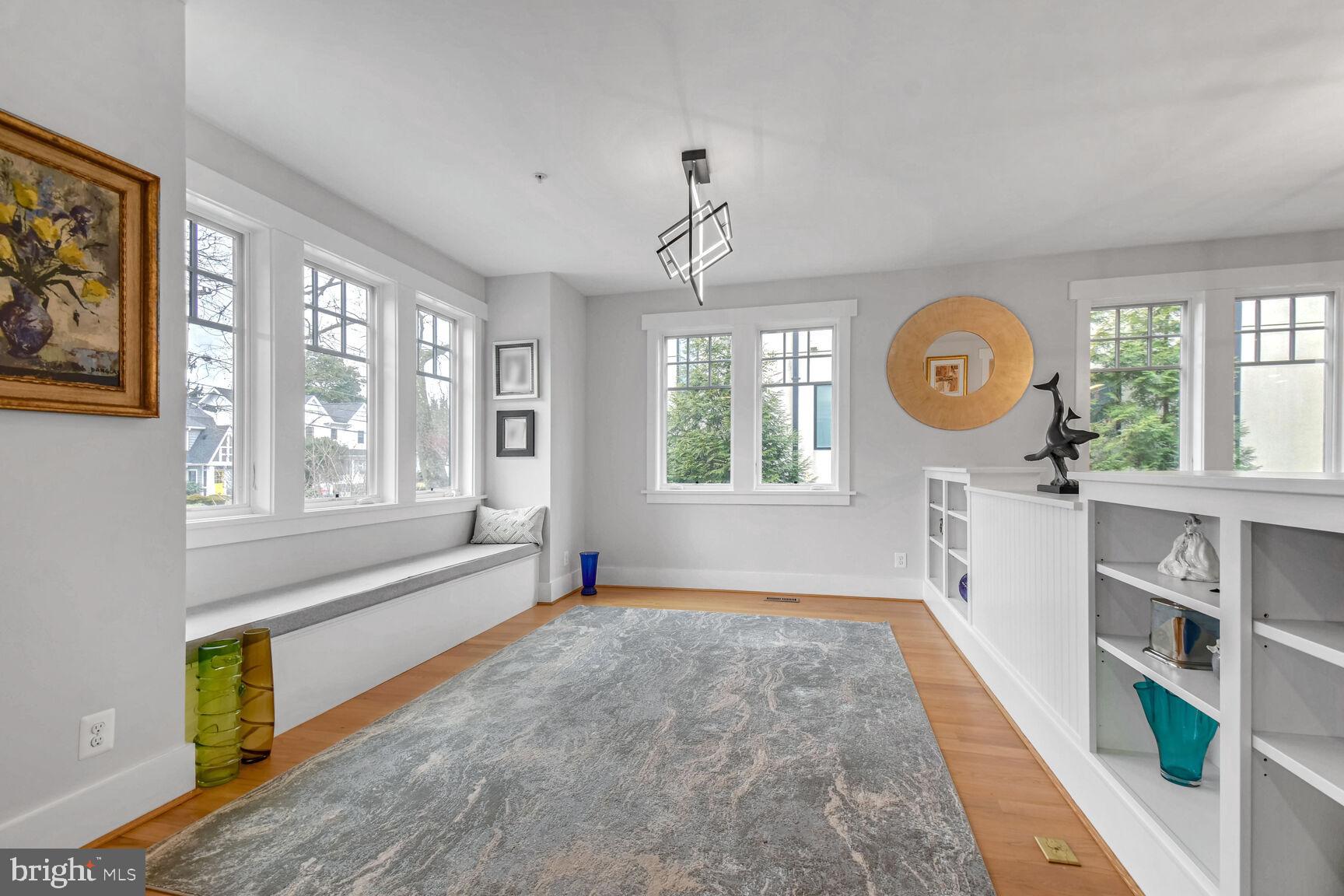 CHEVY CHASE TERRACE - Residential