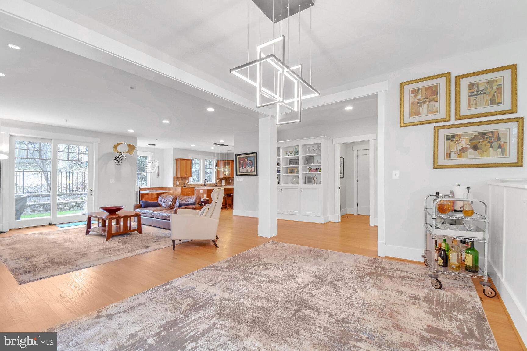 CHEVY CHASE TERRACE - Residential
