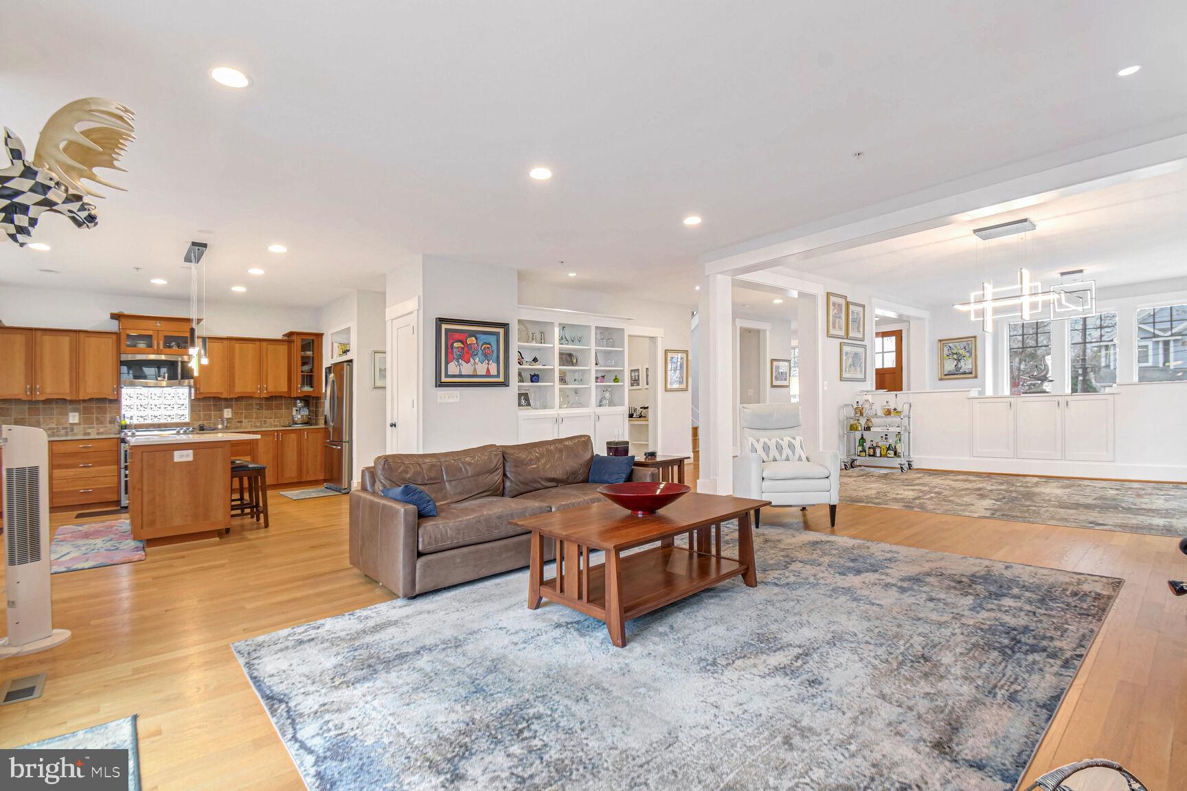 CHEVY CHASE TERRACE - Residential