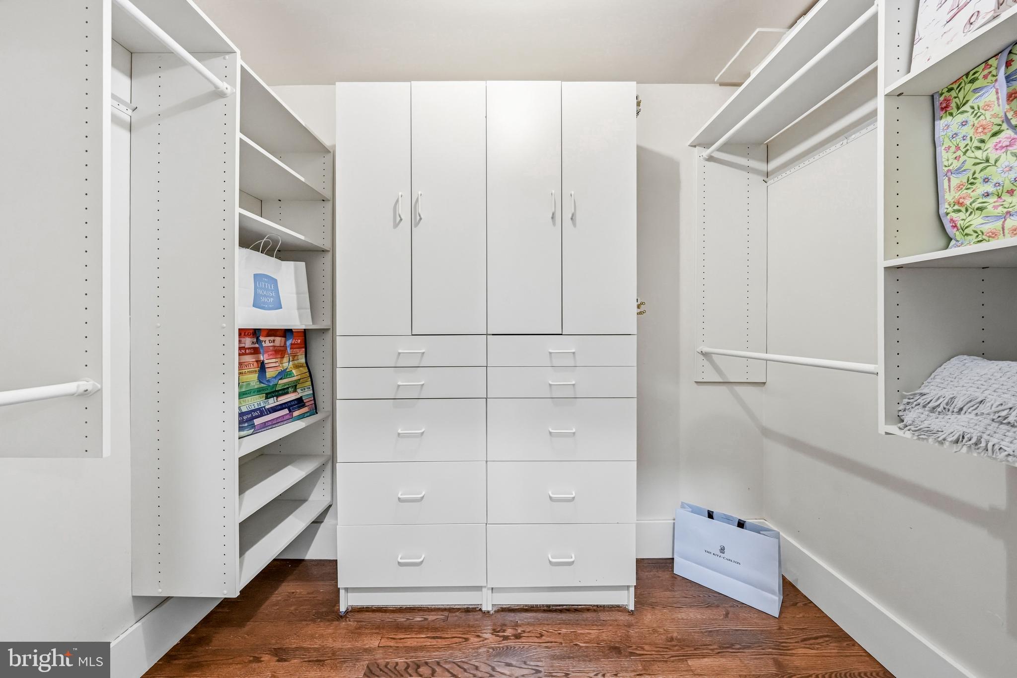 WOODLEA-CONESTOGA - Residential