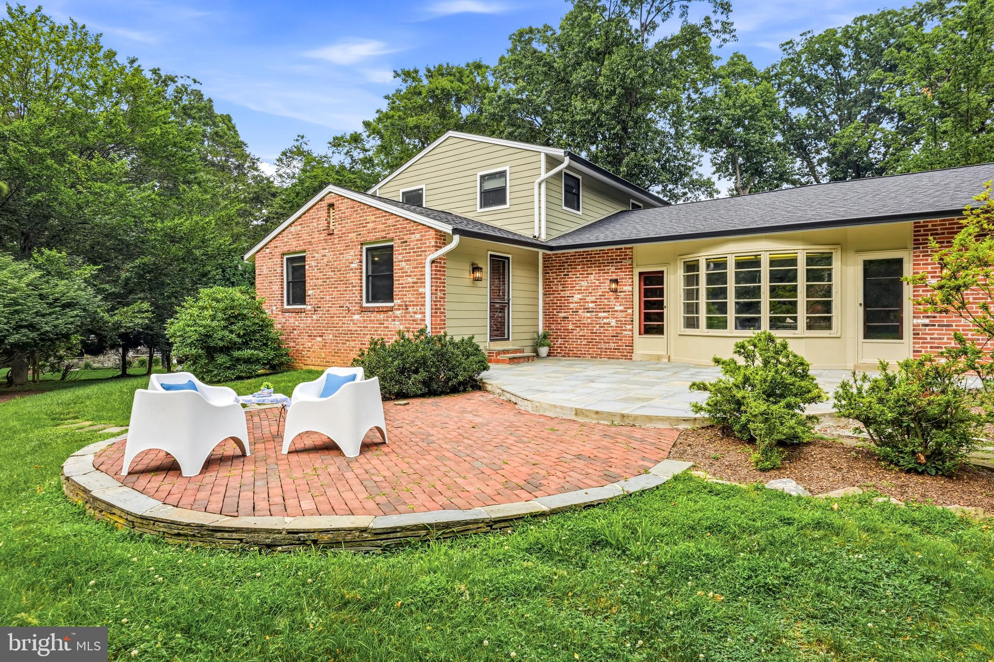 WOODLEA-CONESTOGA - Residential