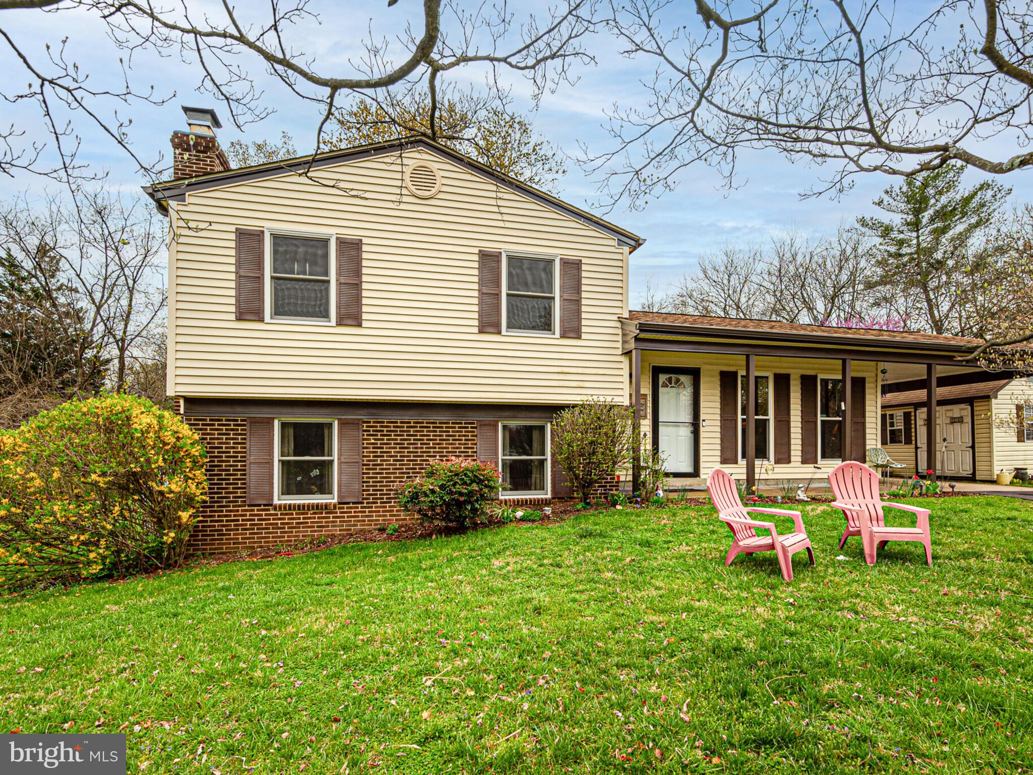 MOSBY HEIGHTS - Residential