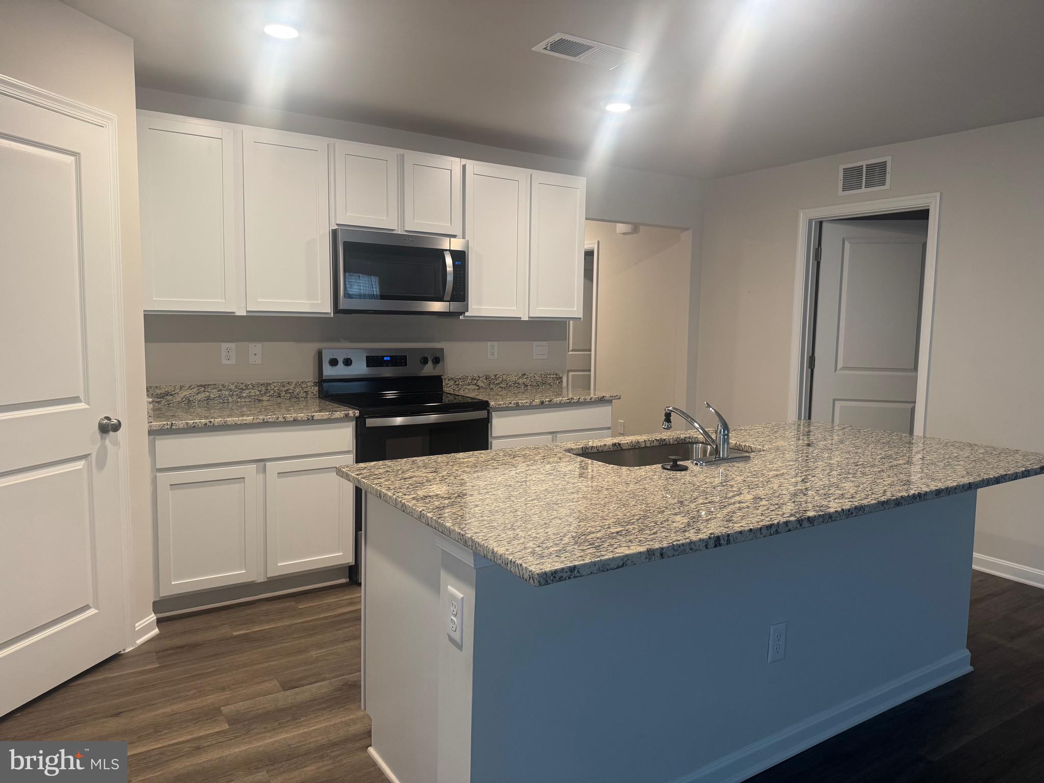 MAGNOLIA SPRINGS - Residential