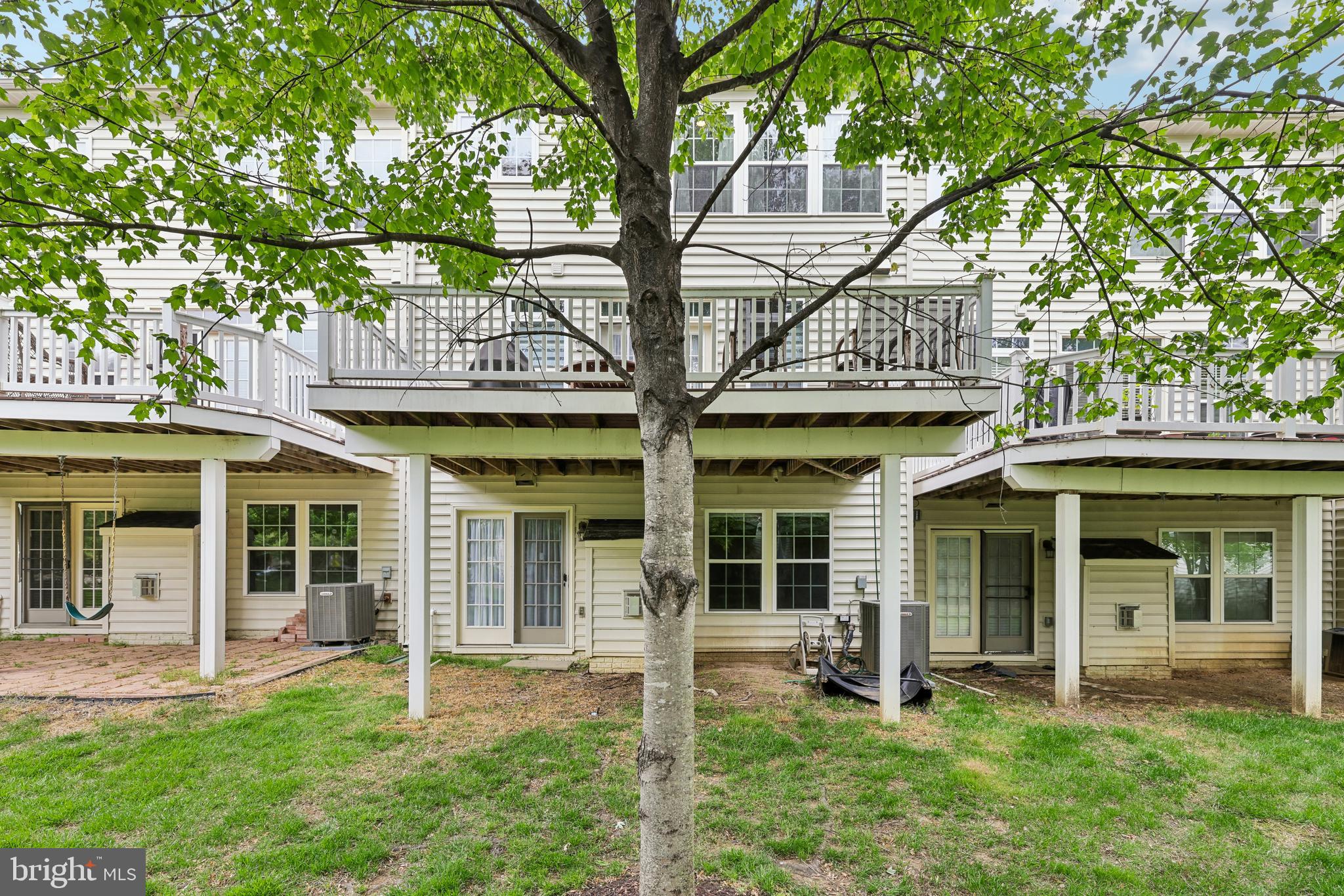 WAVERLY WOODS - Residential