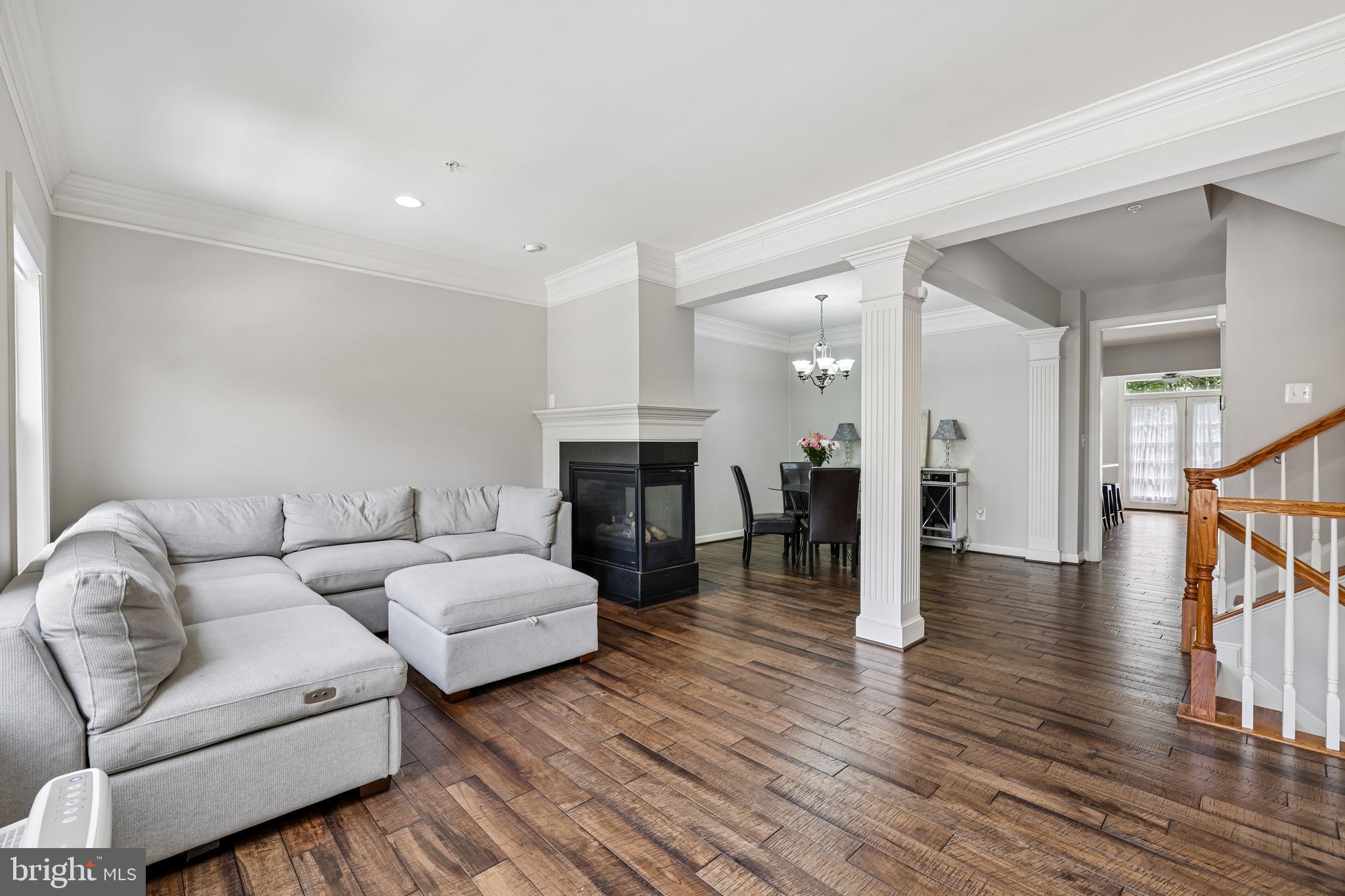 WAVERLY WOODS - Residential