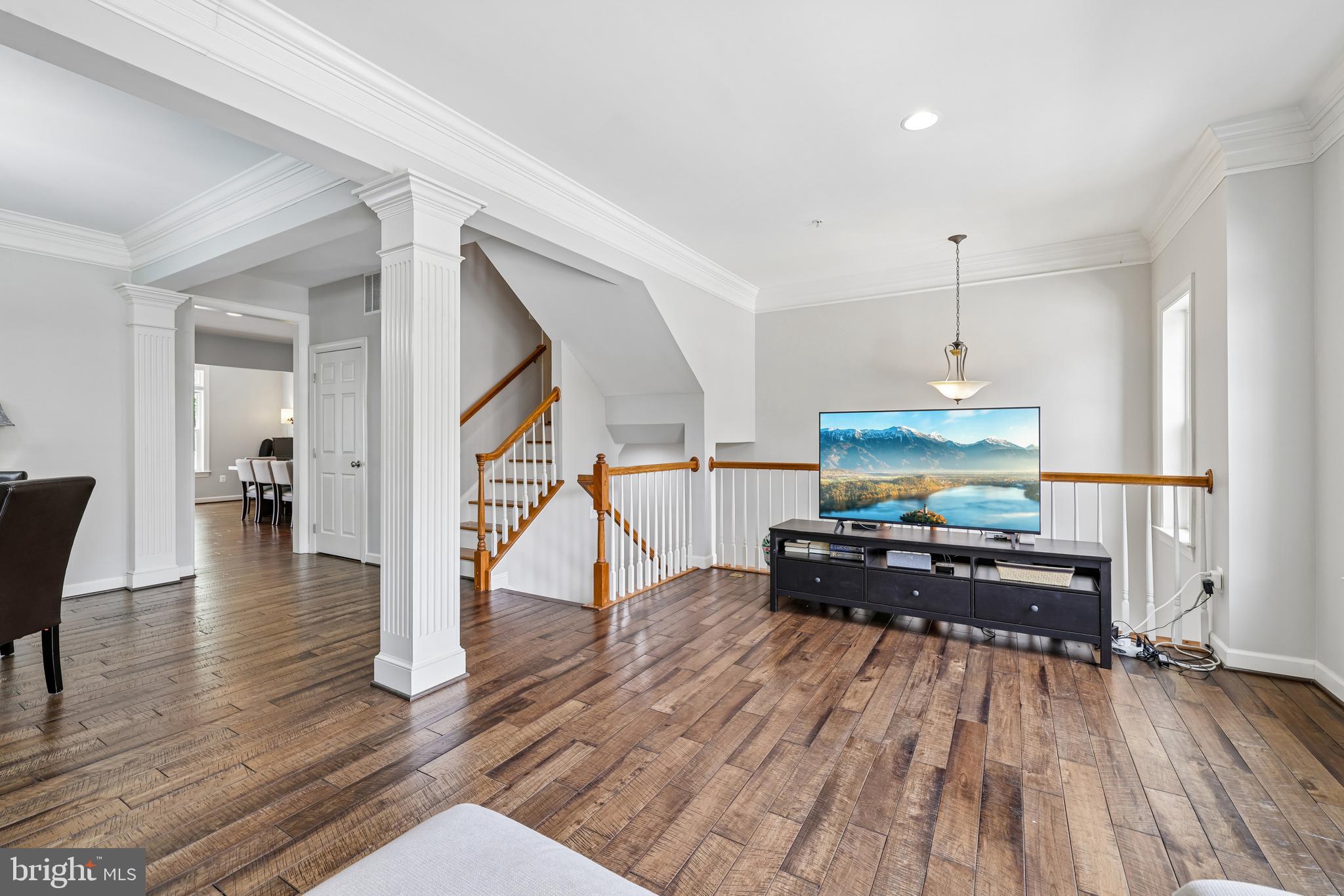 WAVERLY WOODS - Residential