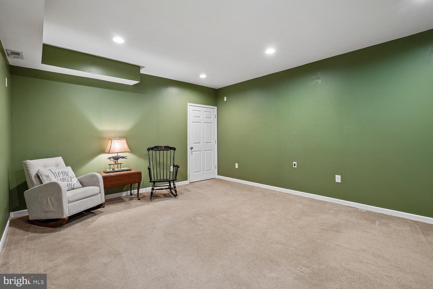 PORT POTOMAC - Residential