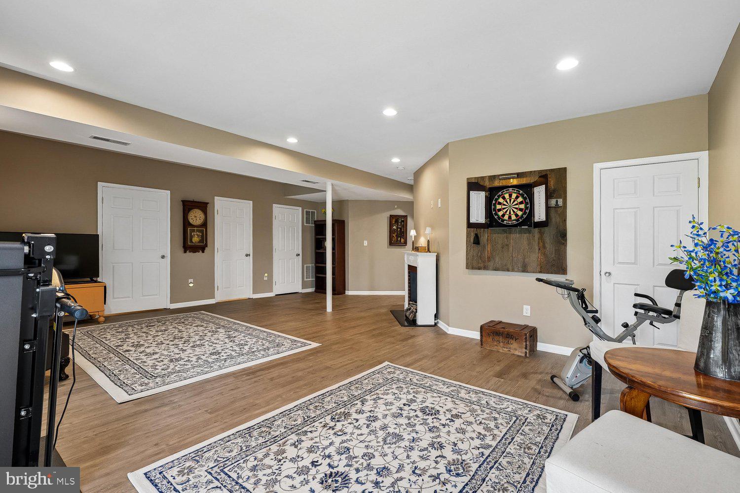 PORT POTOMAC - Residential