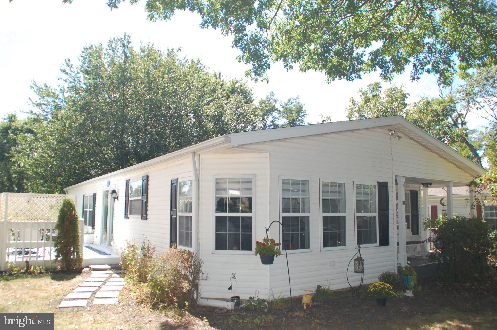 HIDDEN SPRINGS - Residential