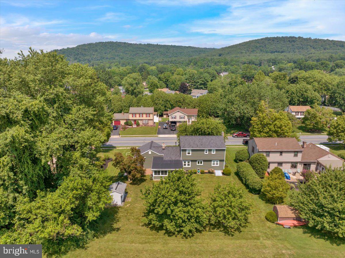 FARMING RIDGE - Residential