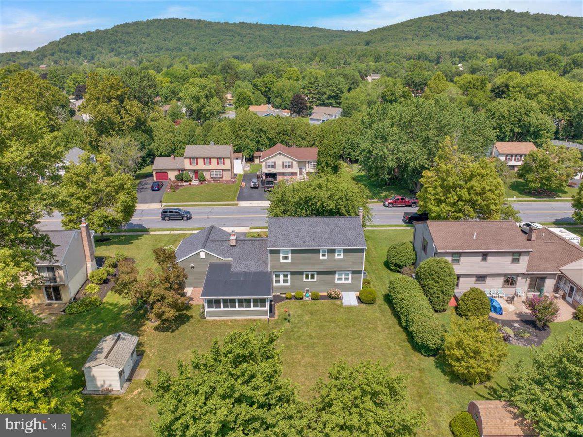 FARMING RIDGE - Residential