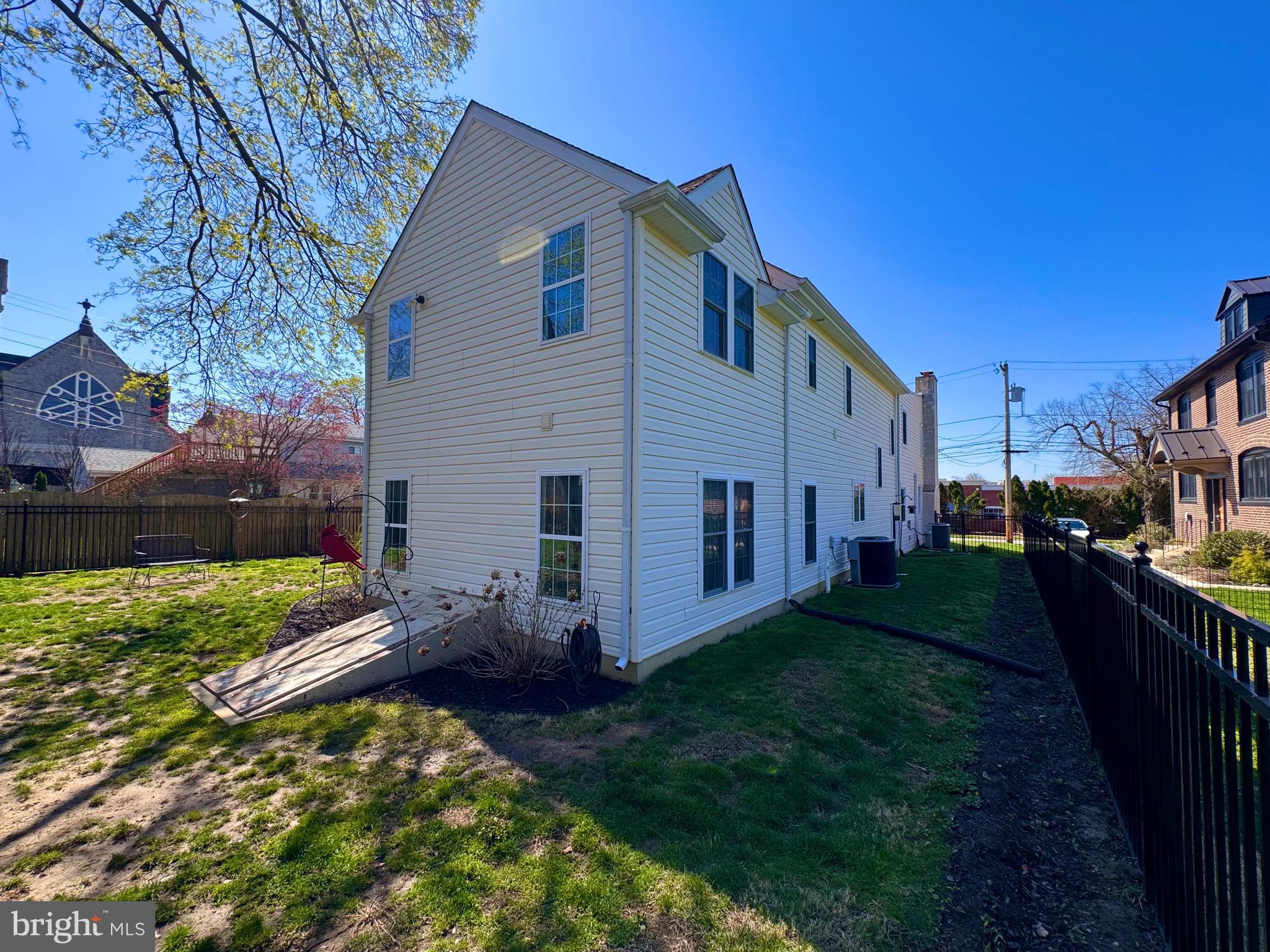 BRYN MAWR - Residential