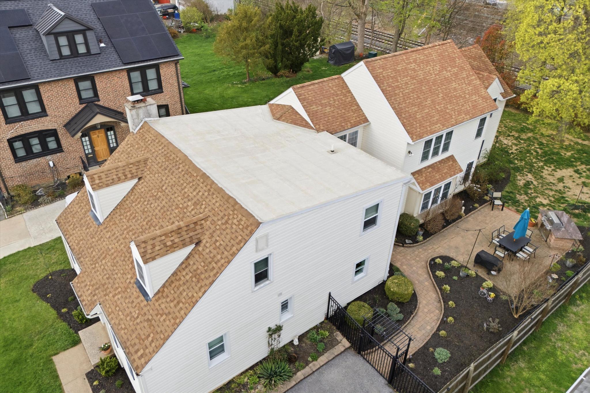 BRYN MAWR - Residential