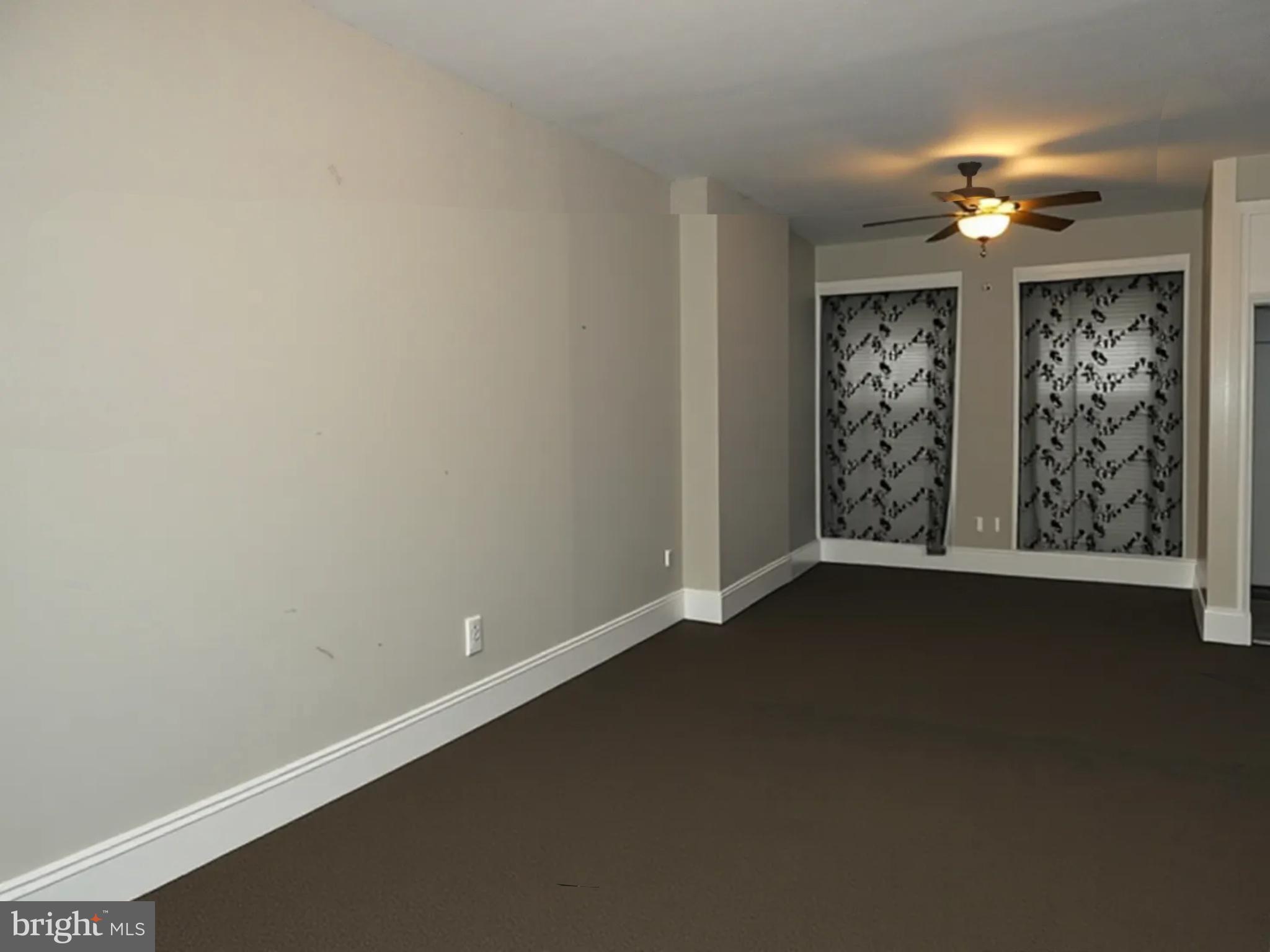 KENSINGTON - Residential
