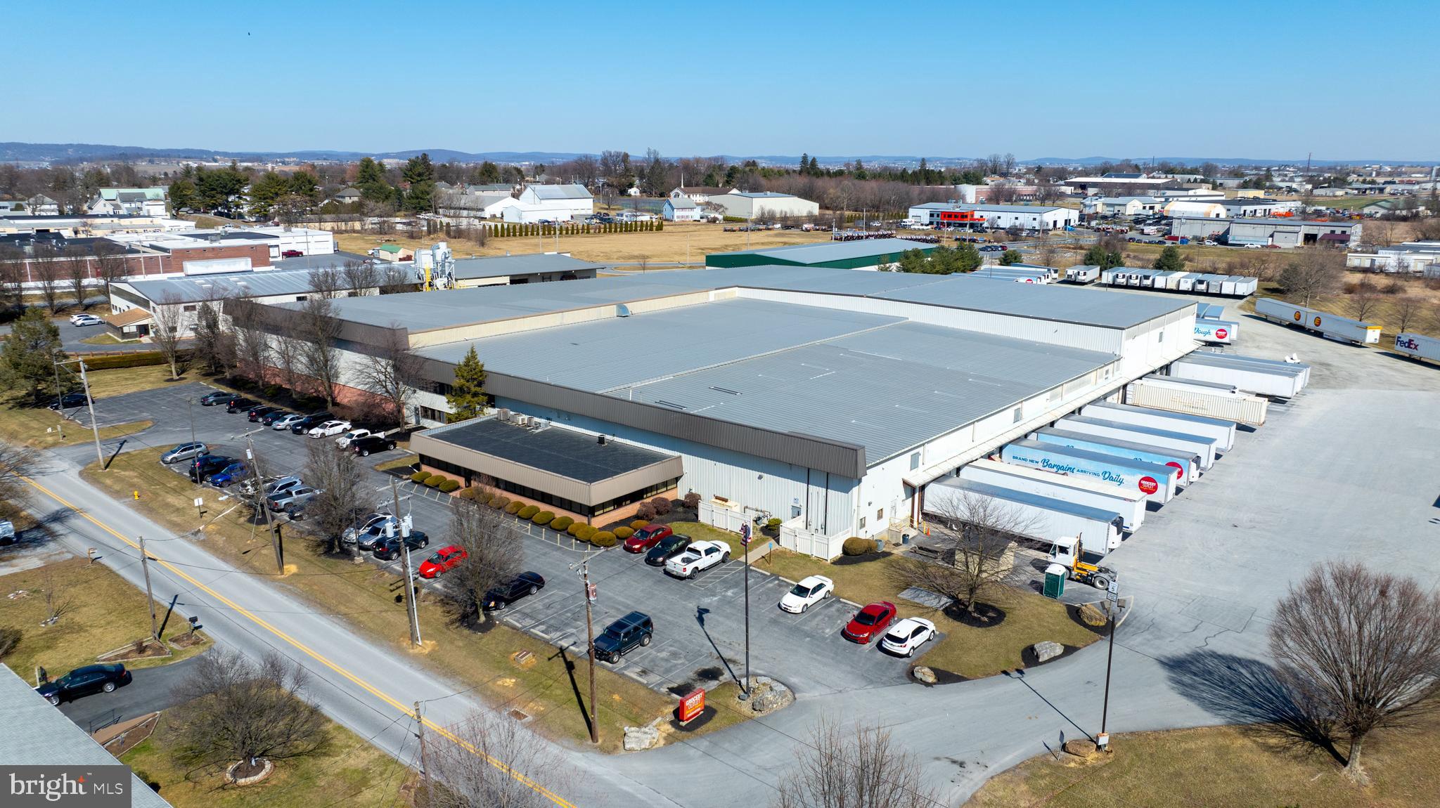 Great industrial opportunity located just off Rt. 23 in Leola! 14 loading docks and 1 grade level door.  19′ to 30′ ceiling heights.  11.10 acres with ample outside parking for trucks and trailers or general outside storage. Building currently leased by Grocery Outlet until 12/31/25.