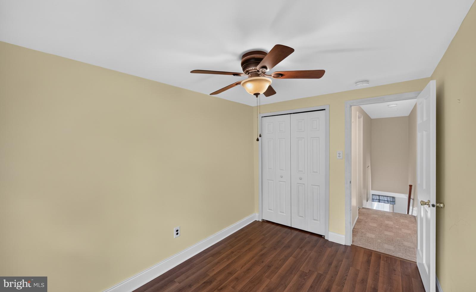 MONTGOMERY GLEN - Residential