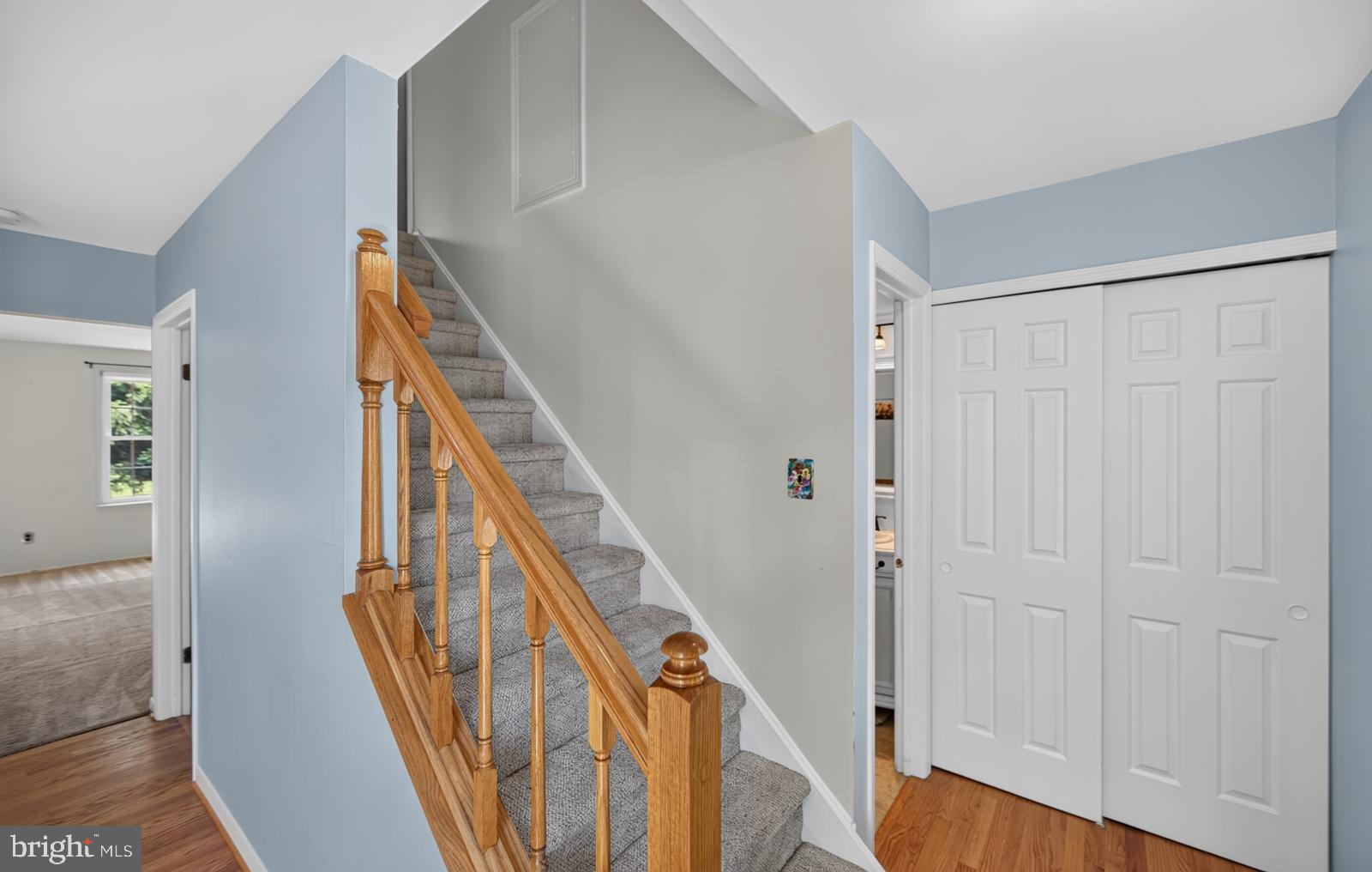 MONTGOMERY GLEN - Residential