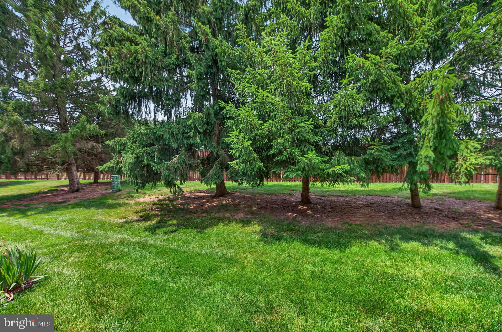 MONTGOMERY GLEN - Residential
