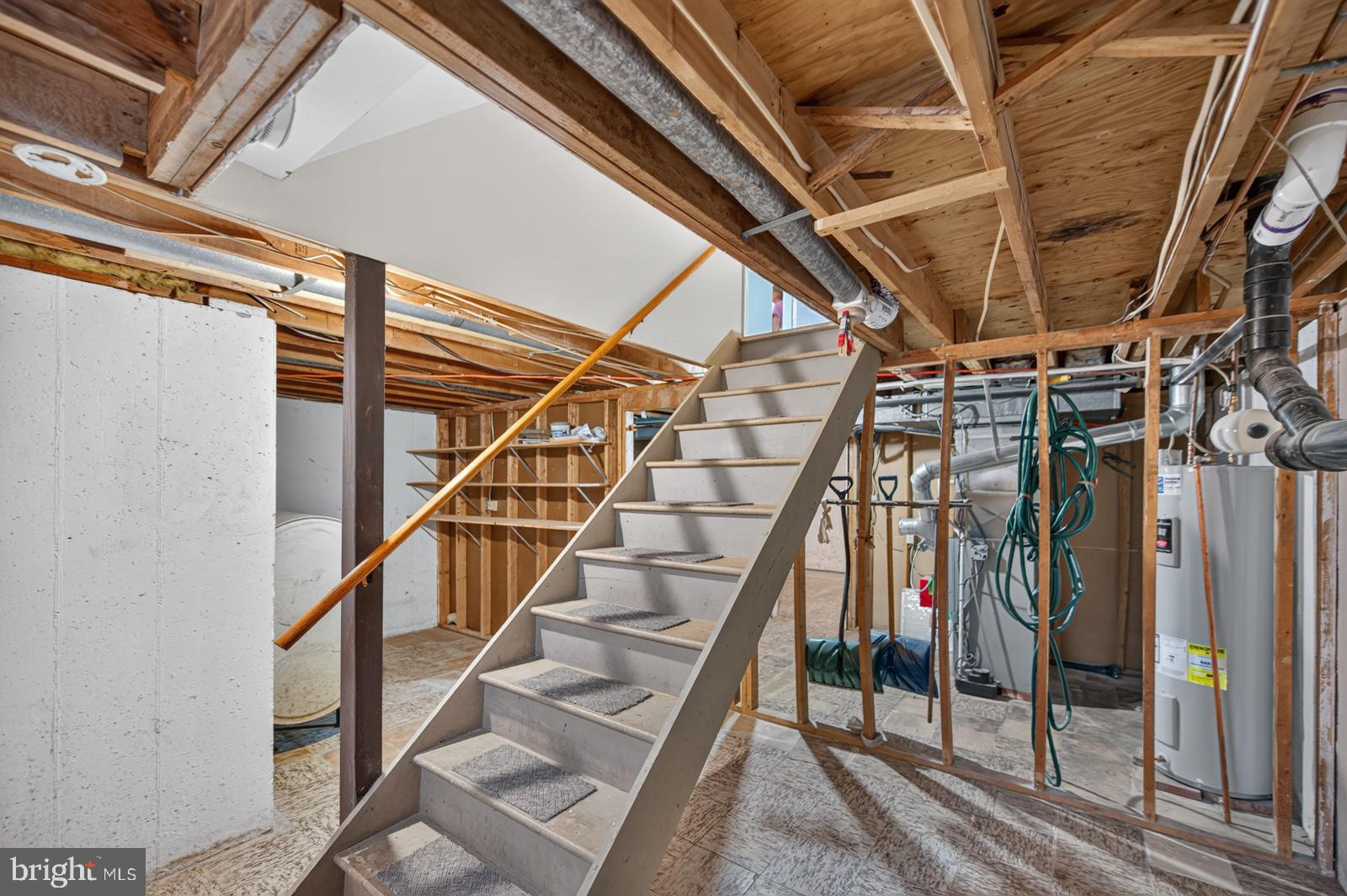 MONTGOMERY GLEN - Residential