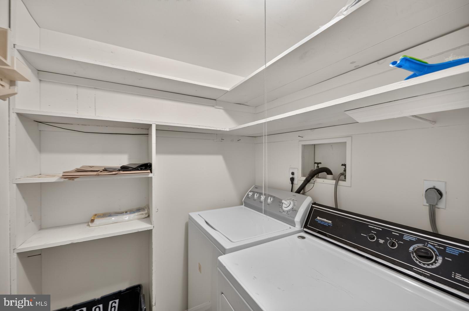 MONTGOMERY GLEN - Residential