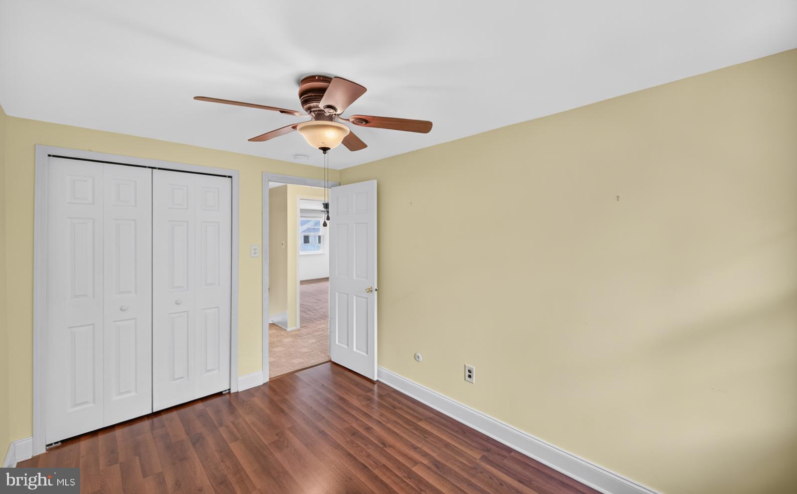 MONTGOMERY GLEN - Residential